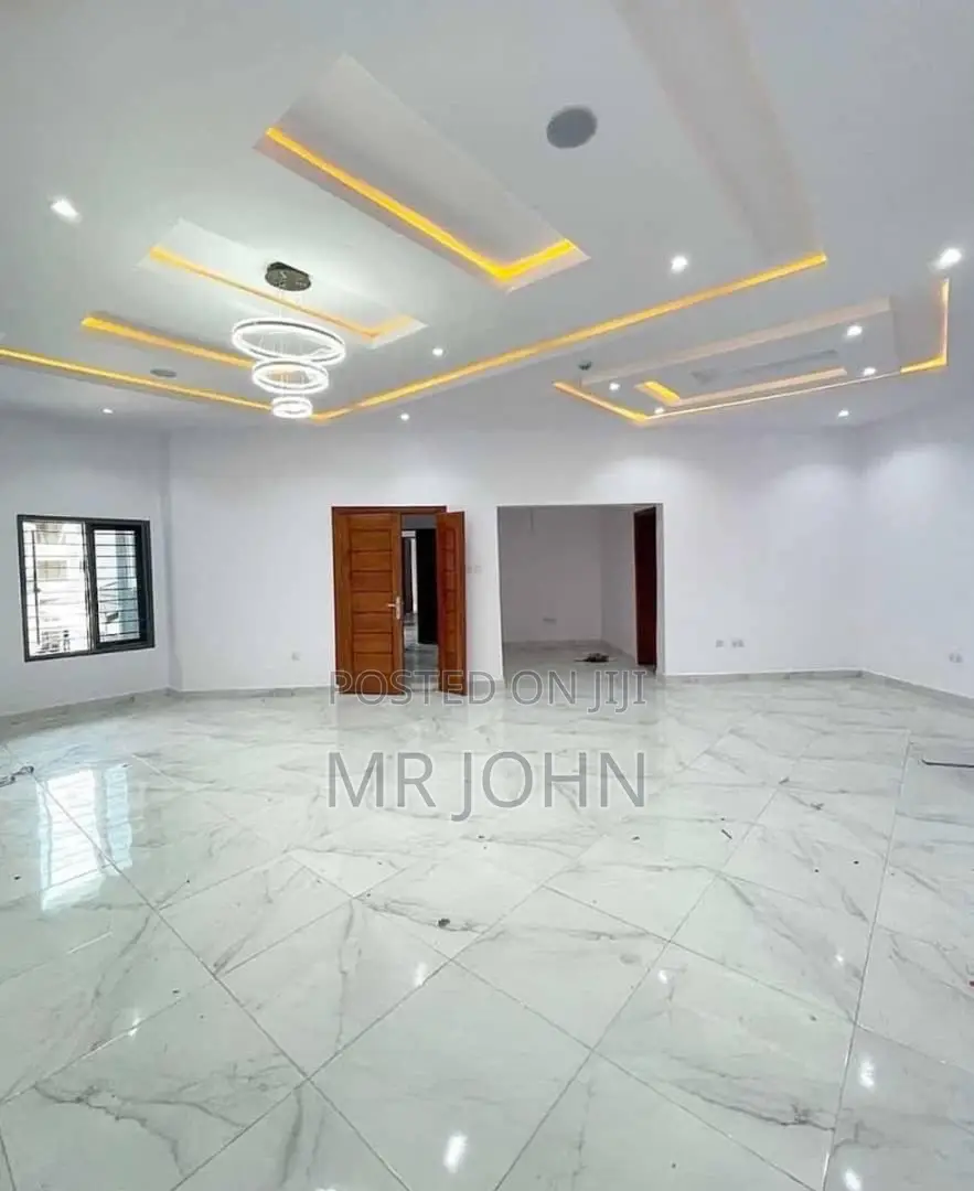 2bdrm Apartment in Lekki for rent