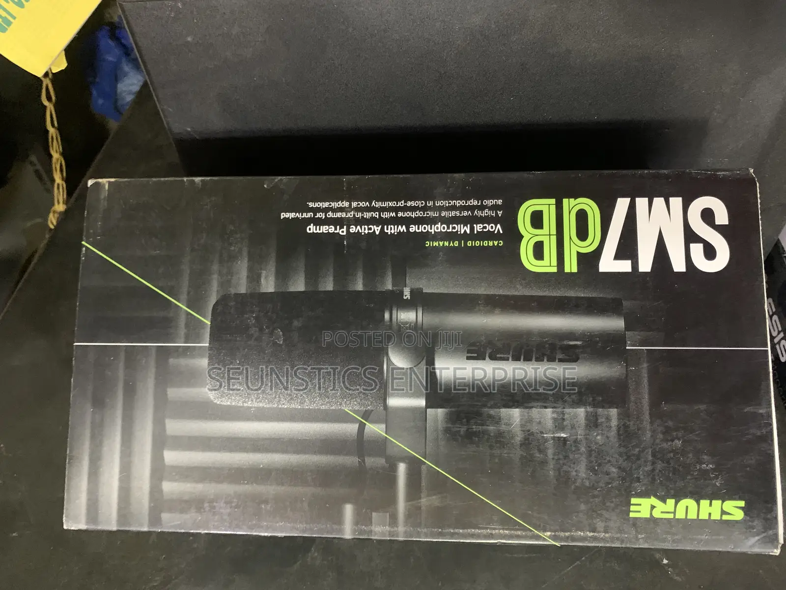Quality Shure SM7DB Vocal Studio Microphone