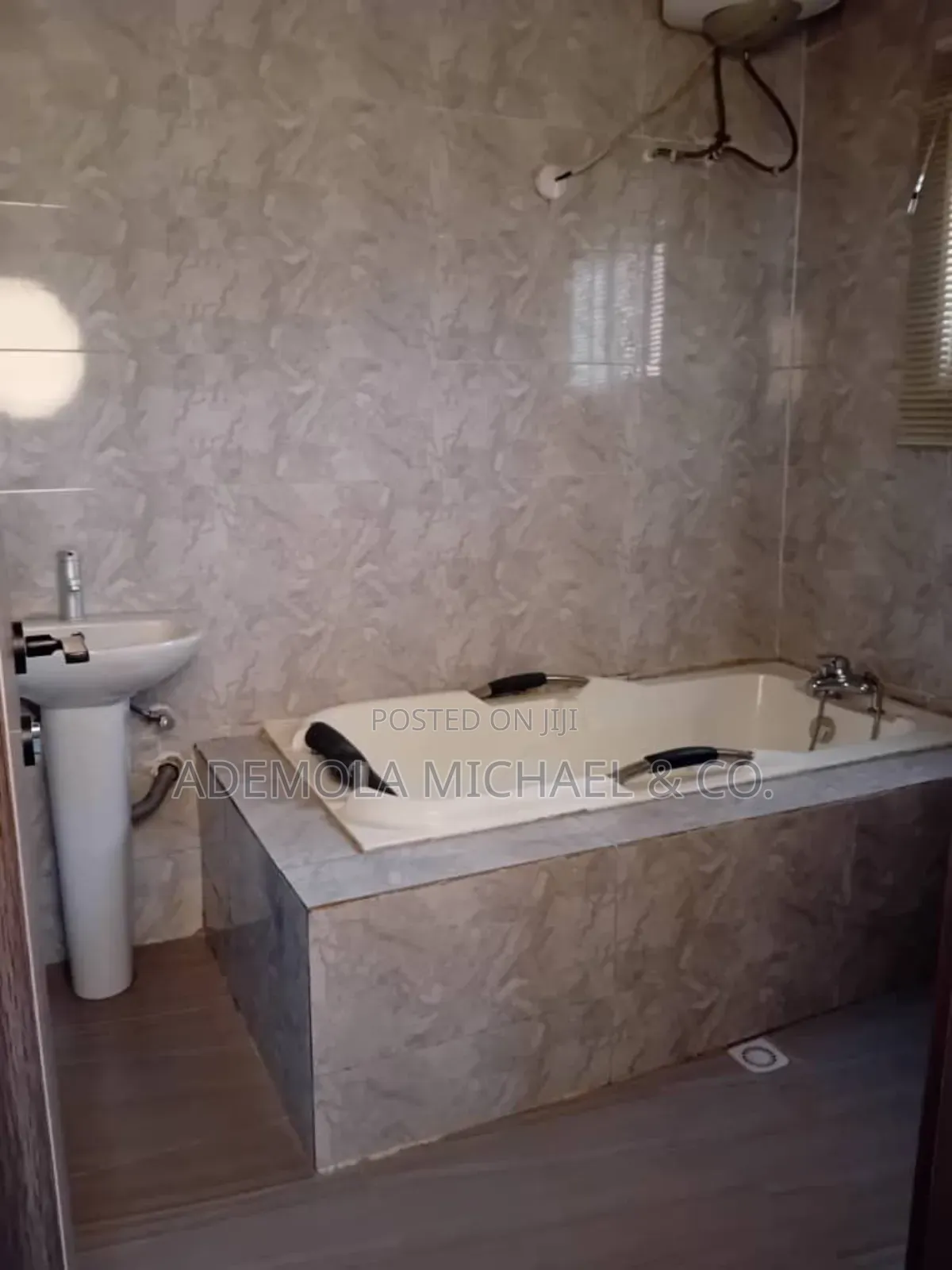 Furnished 3bdrm Apartment in Jabi for rent