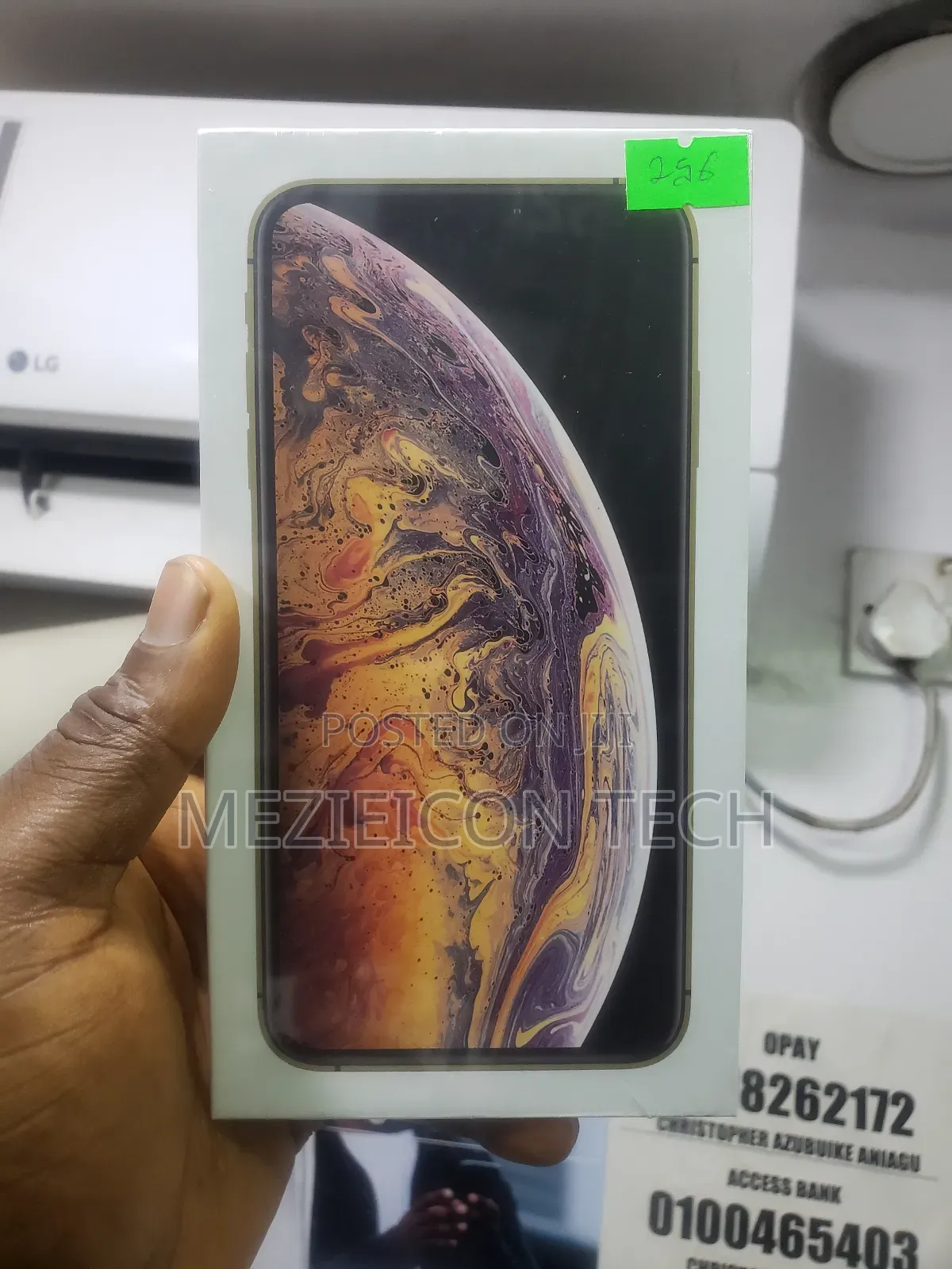 New Apple iPhone XS Max 256 GB Blue