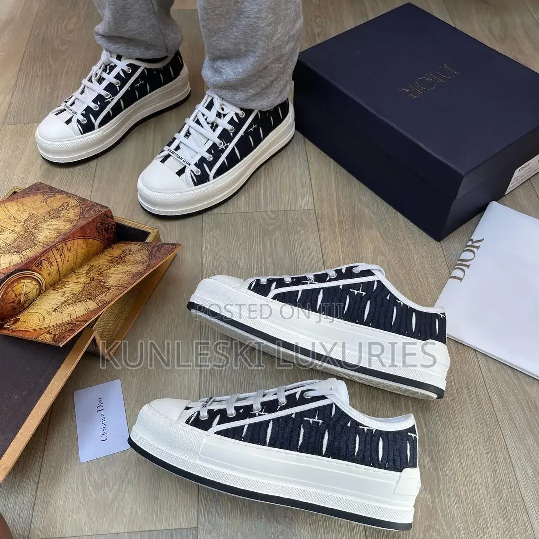 Original Christian Dior Walk N Dior Low-Top Platform Sneaker