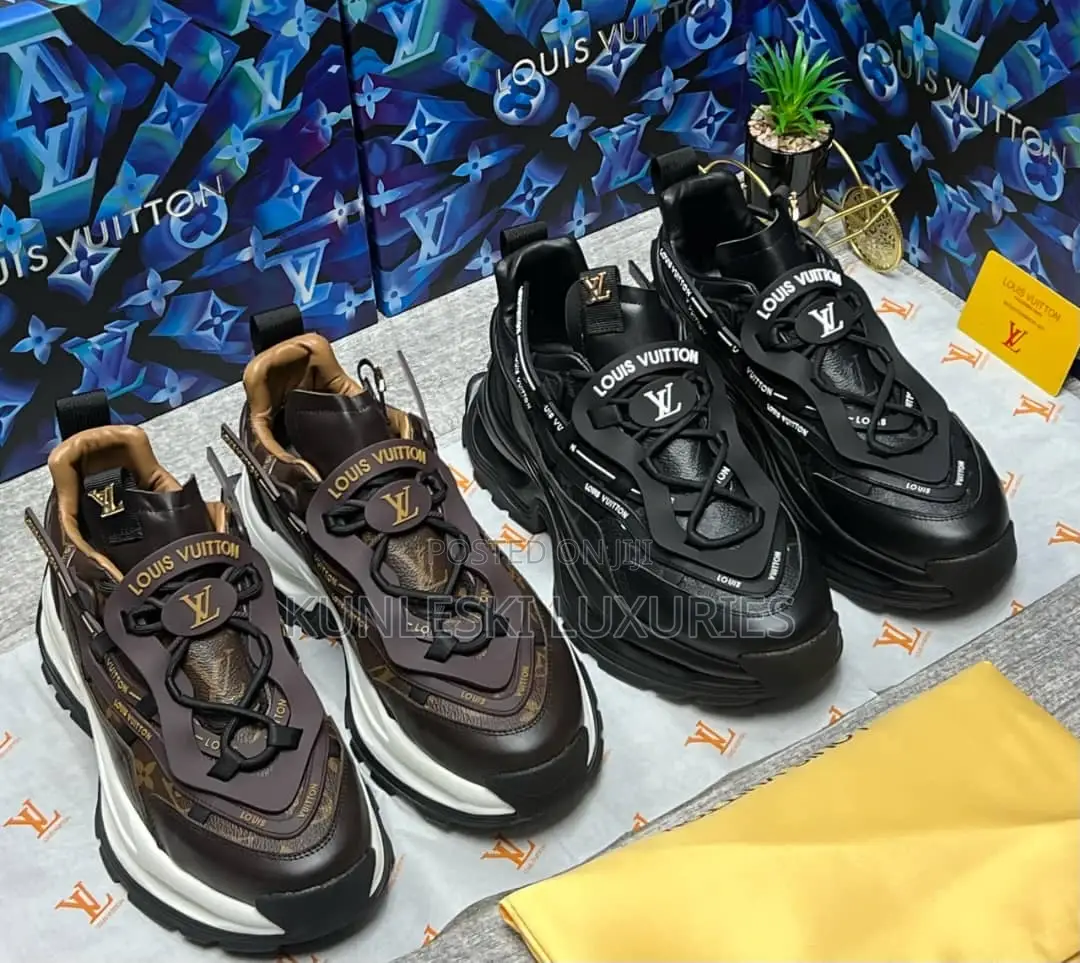 Original Louis Vuitton Men Leather Sneakers Black Brown