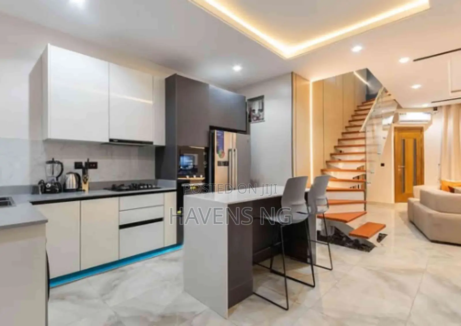 Luxurious 2-Bedroom Maisonette With Balcony Sit-Out