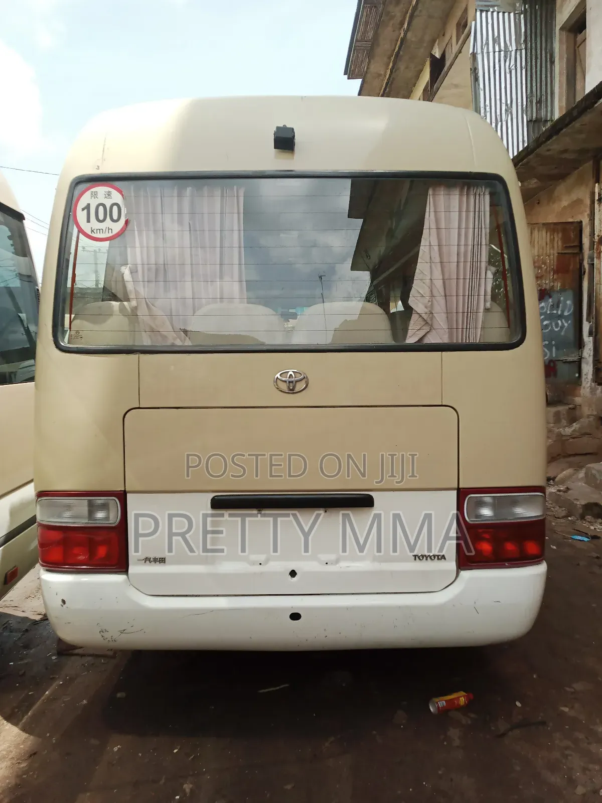 Toyota Coaster 2012 Beige