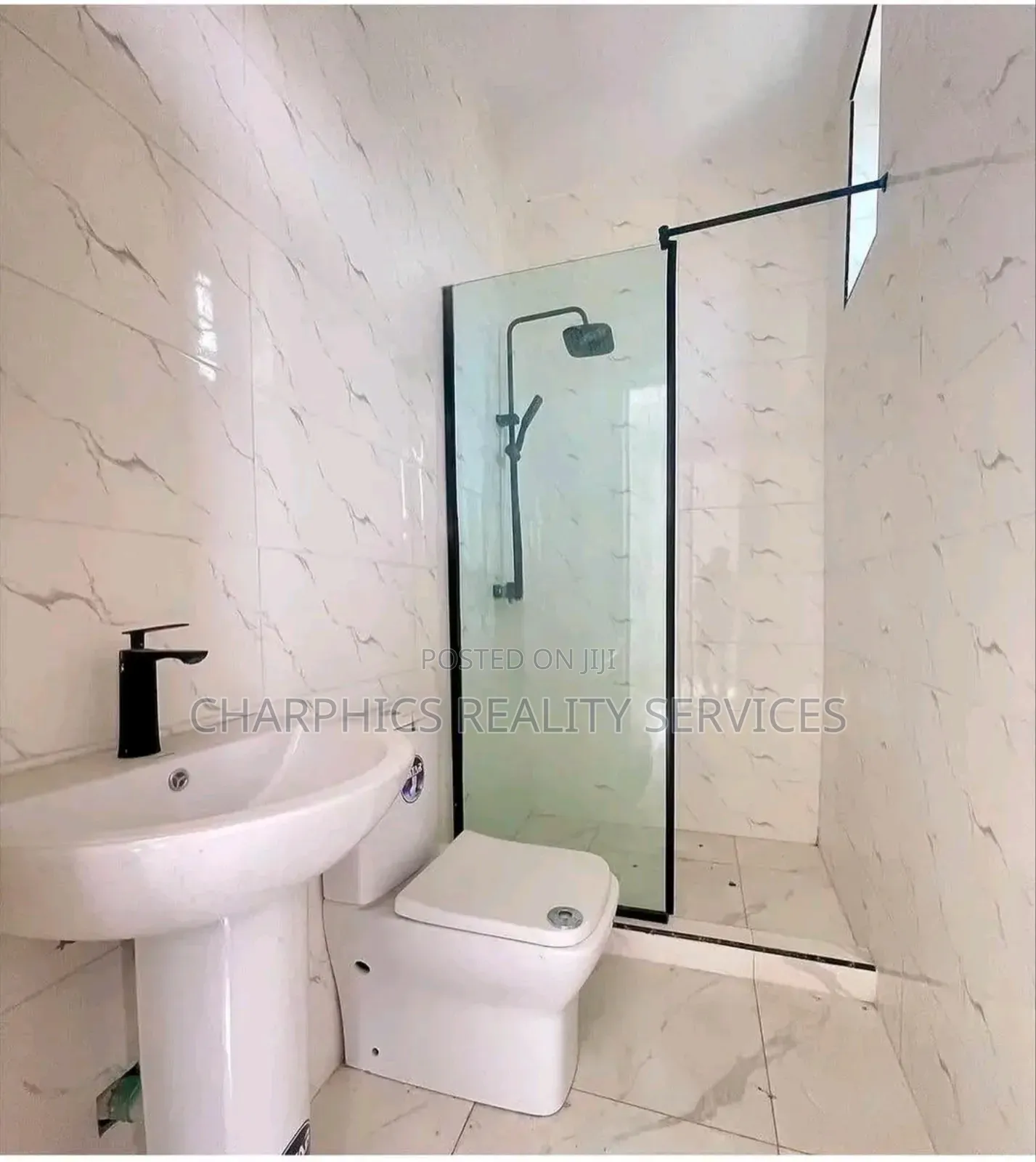 2bdrm Apartment in Ikate for sale