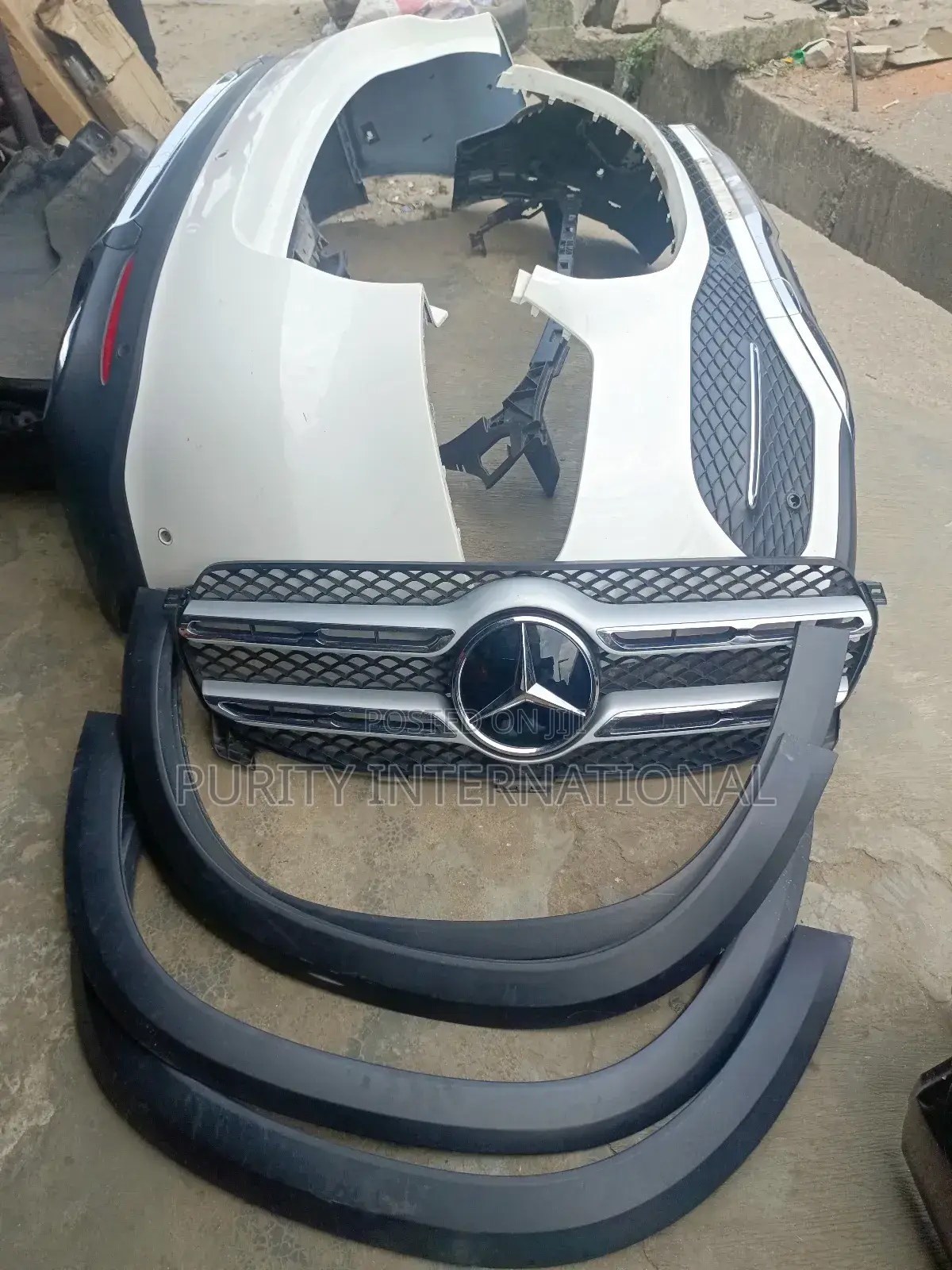 Mercedes Benz Bumpers. For All Models
