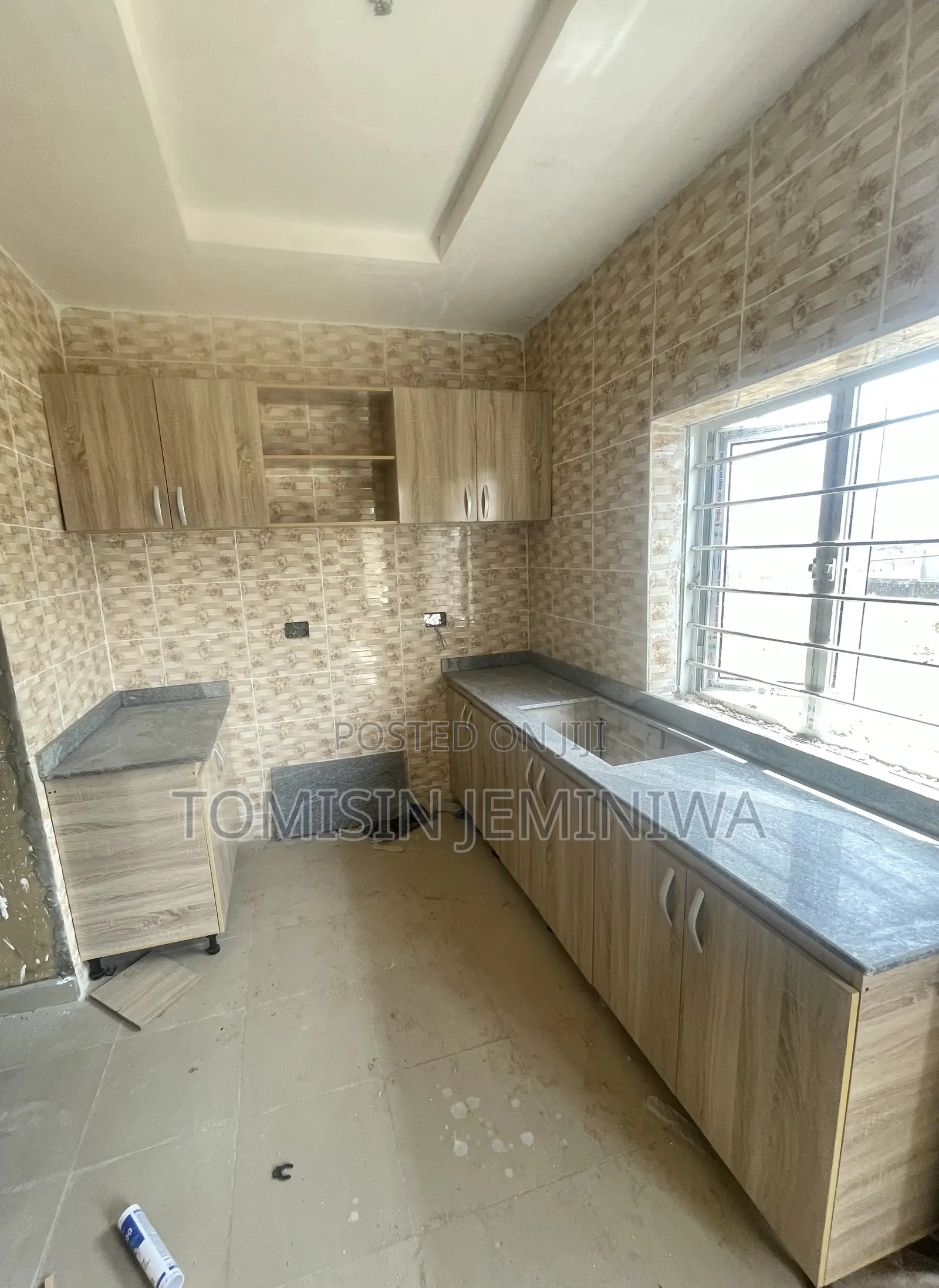 Furnished 2bdrm Block of Flats in Pacific Estate, Kubwa for sale