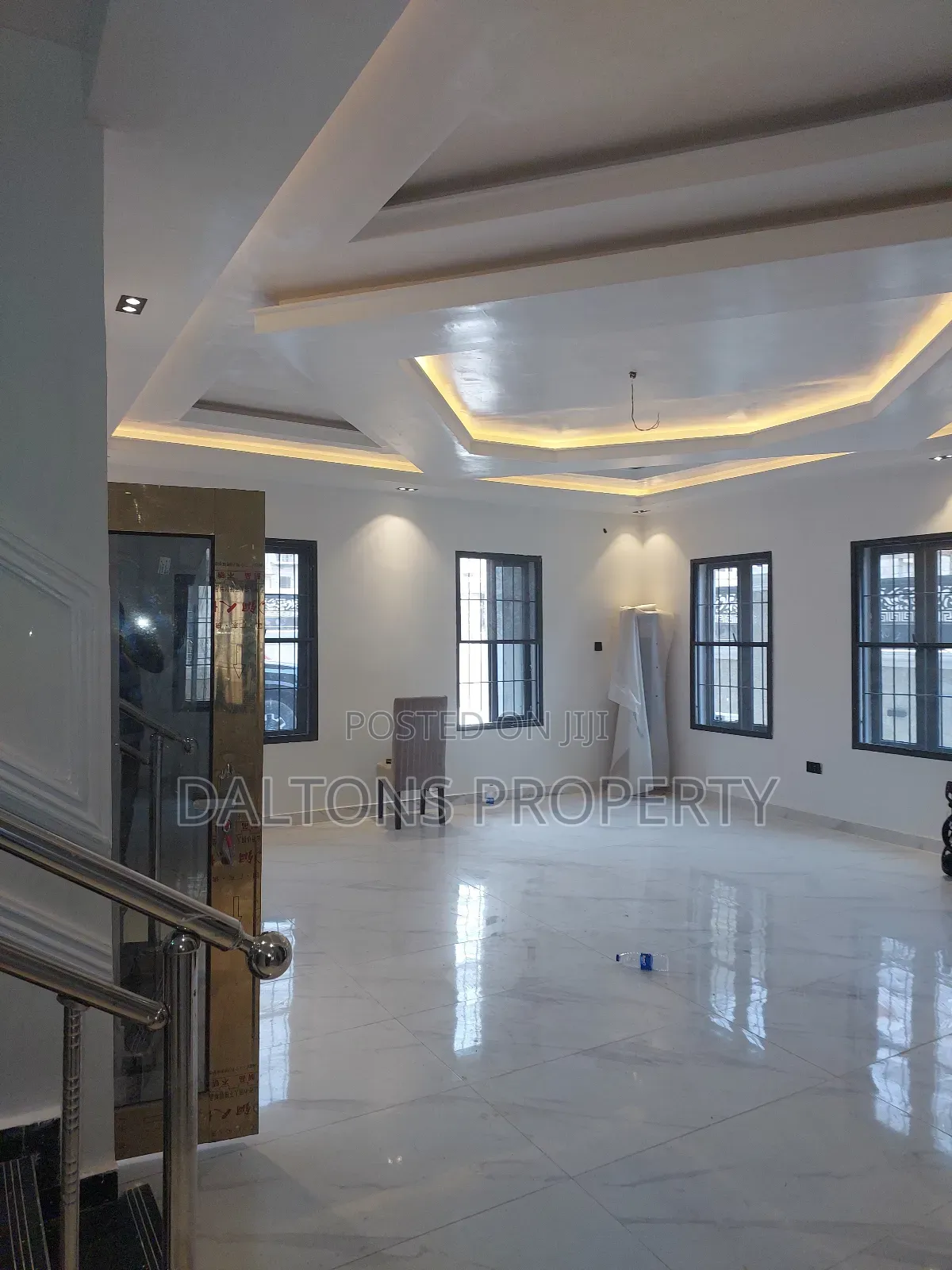 4bdrm Duplex in Summit Estate, Lugbe District for sale