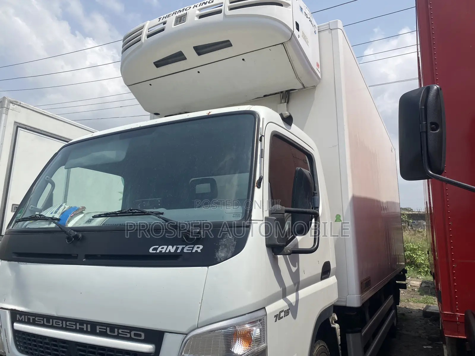 Mitsubishi Fuso Cooling Van Truck