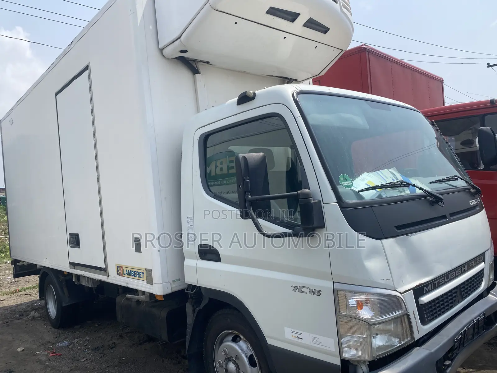 Mitsubishi Fuso Cooling Van Truck