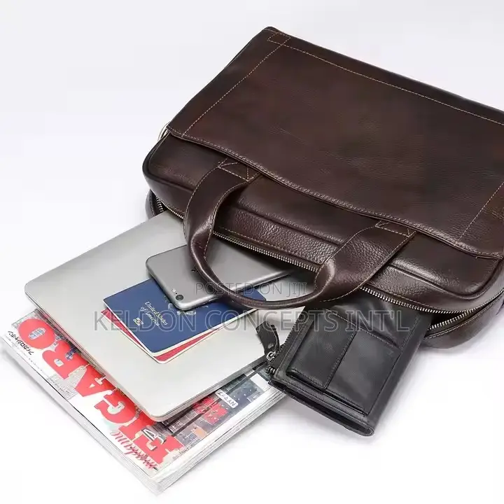 Vintage Luxury Leather 15.6in Business Laptop Bag MOQ: 50PCS