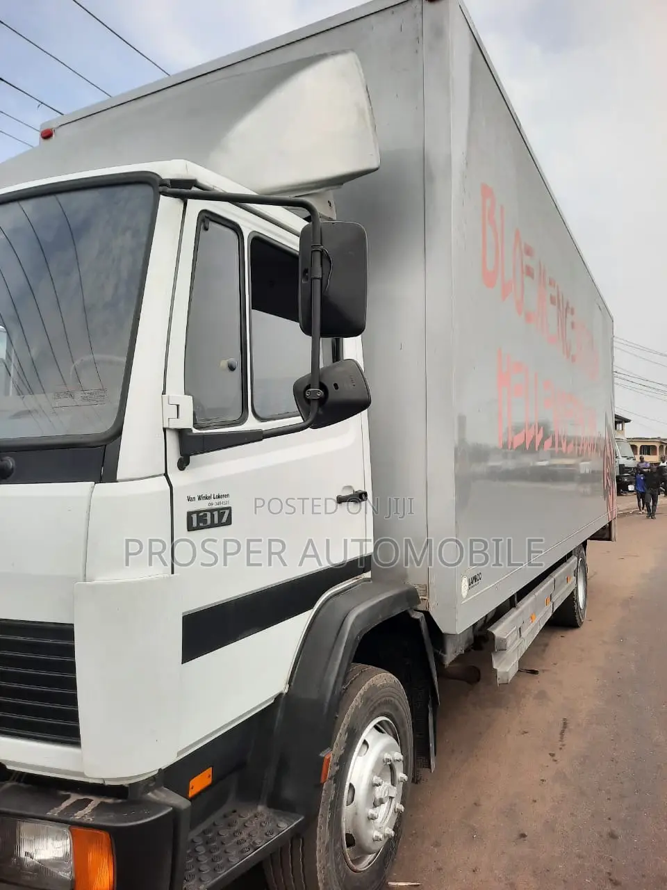 Mercedes Benz 1317 Truck