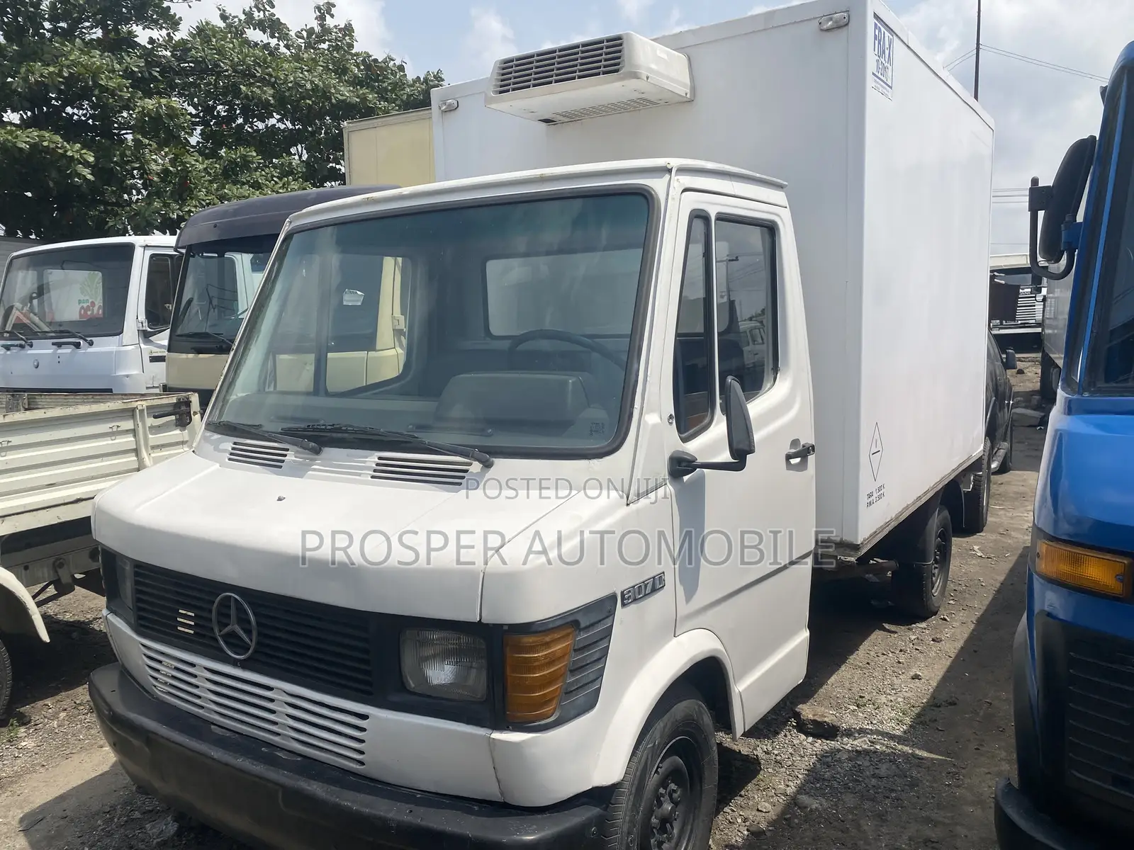 Mercedes Benz 3 Tons Cooling Van