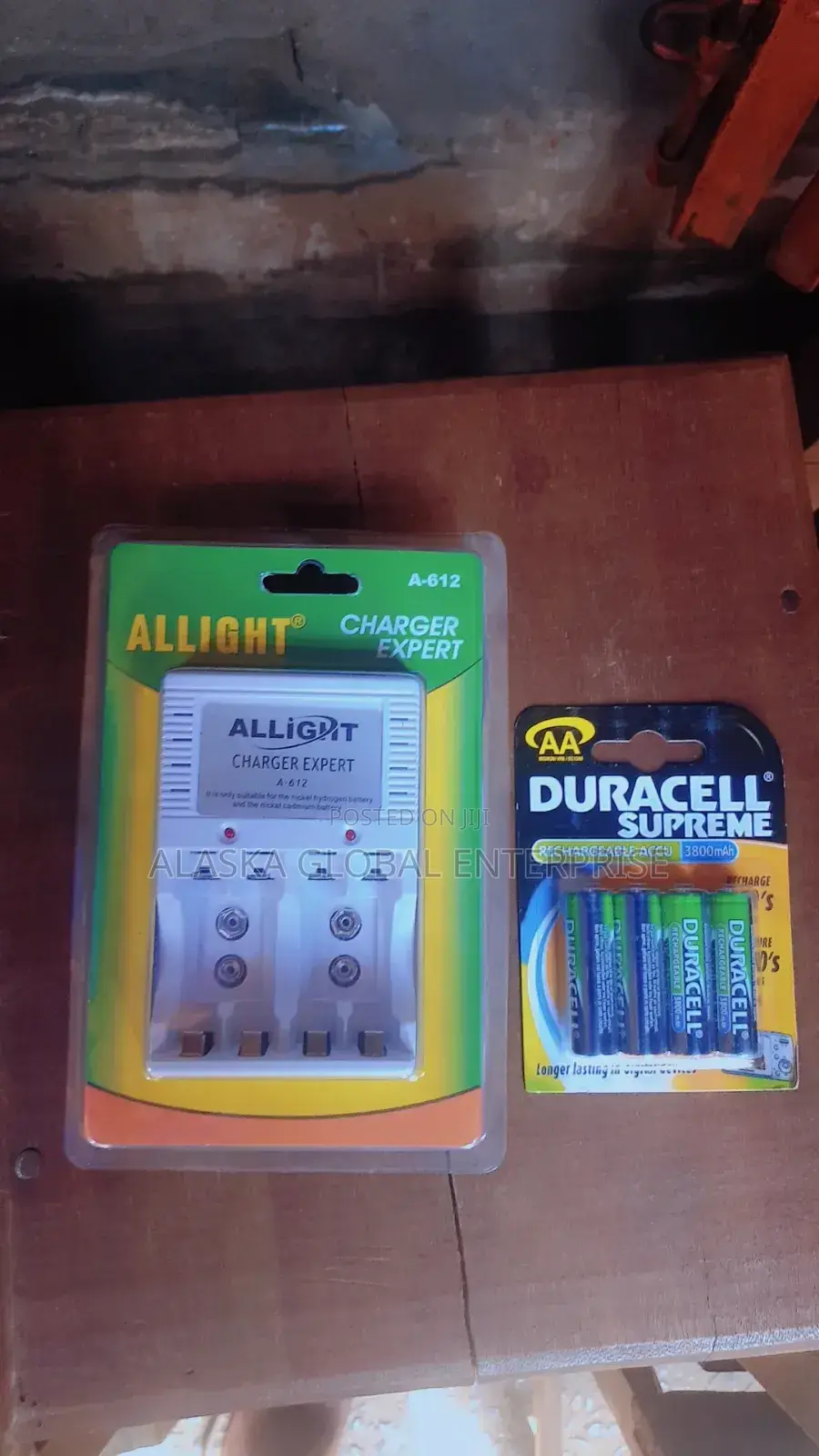 Rechargeable Battery and Charger