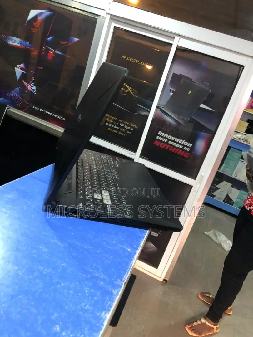 Laptop Asus TUF Gaming FX504 32GB Intel Core I7 SSD 512GB