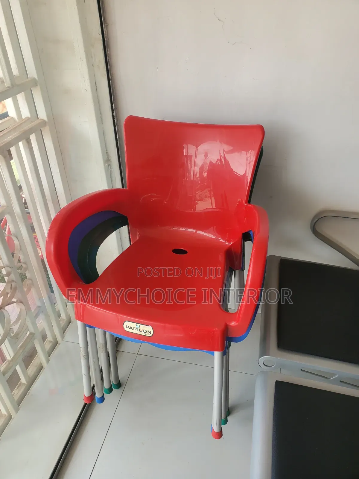 Plastic Chair With Arm