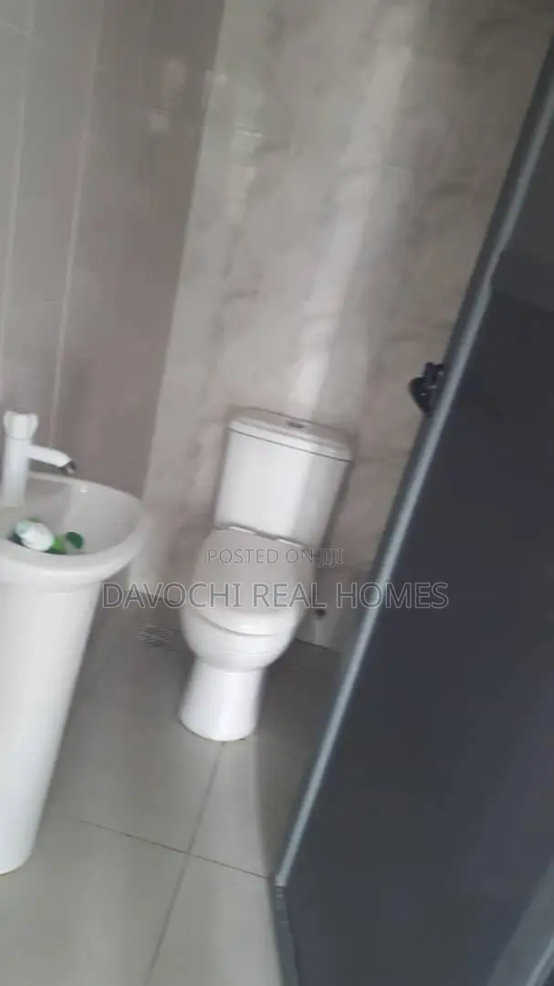 Mini Flat in Ikota, Lekki for rent
