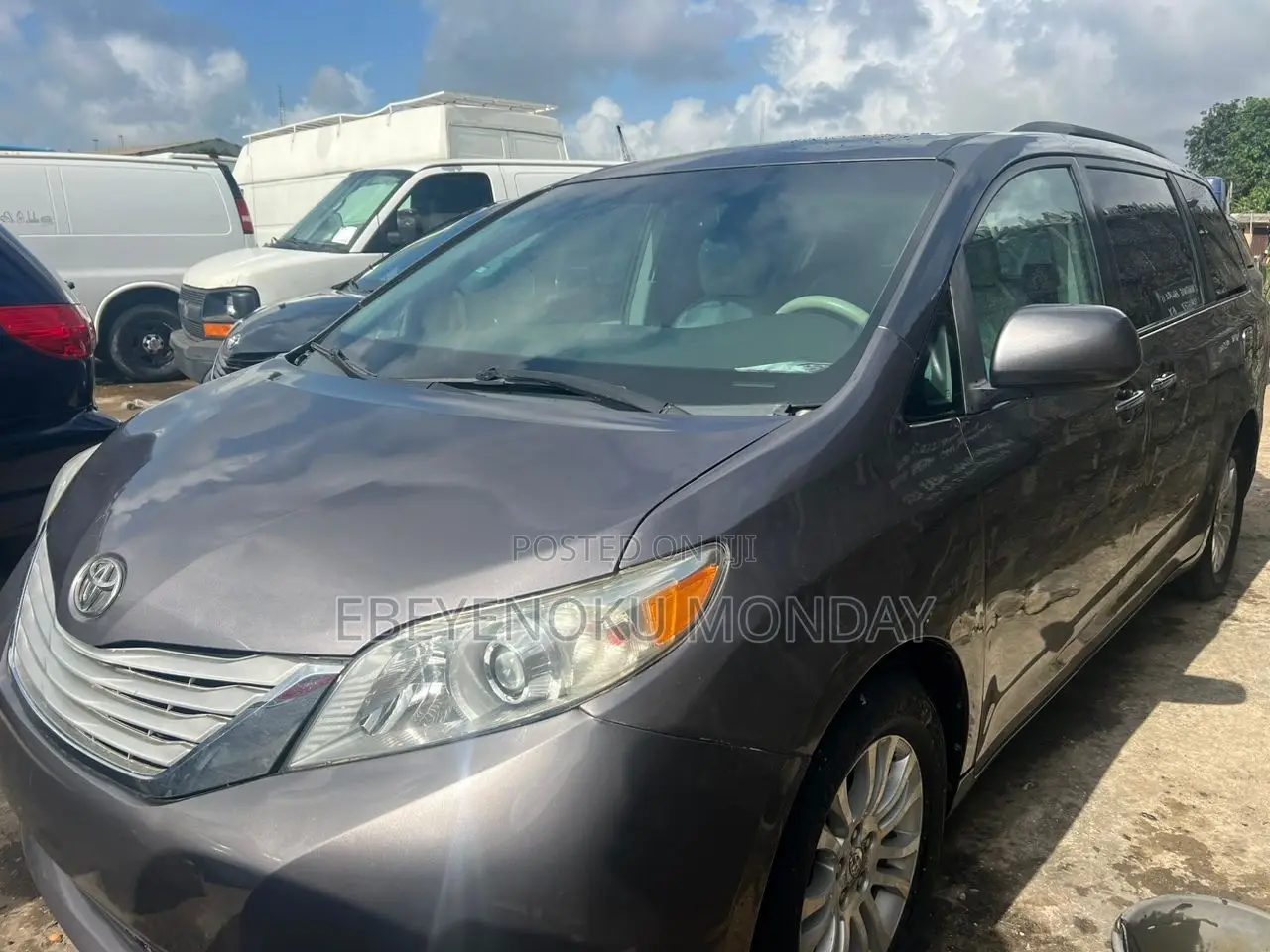 Toyota Sienna XLE 8 Passenger 2012 Gray