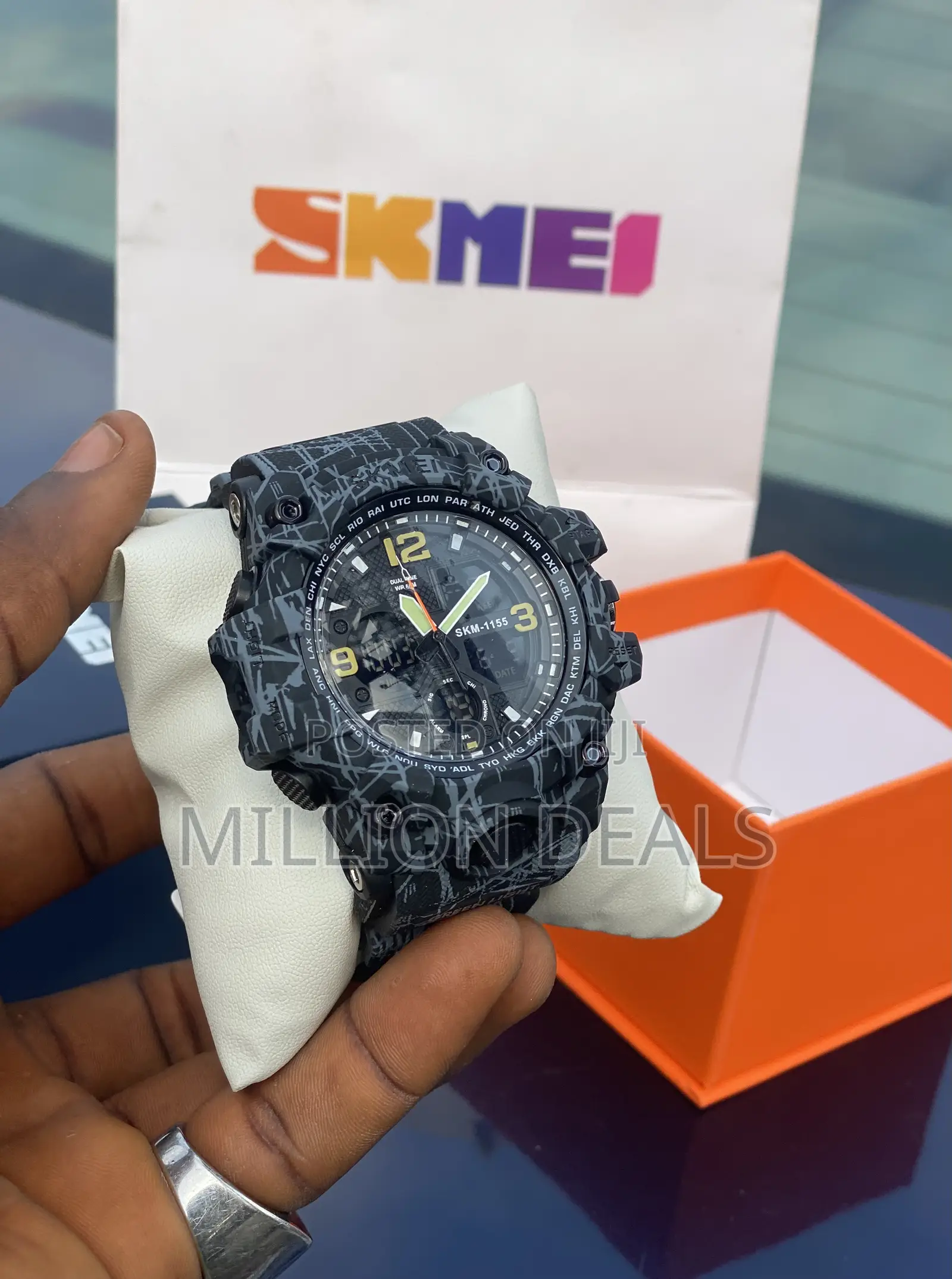 Rubber Strap Men’S Unique Sport Wrist Watch