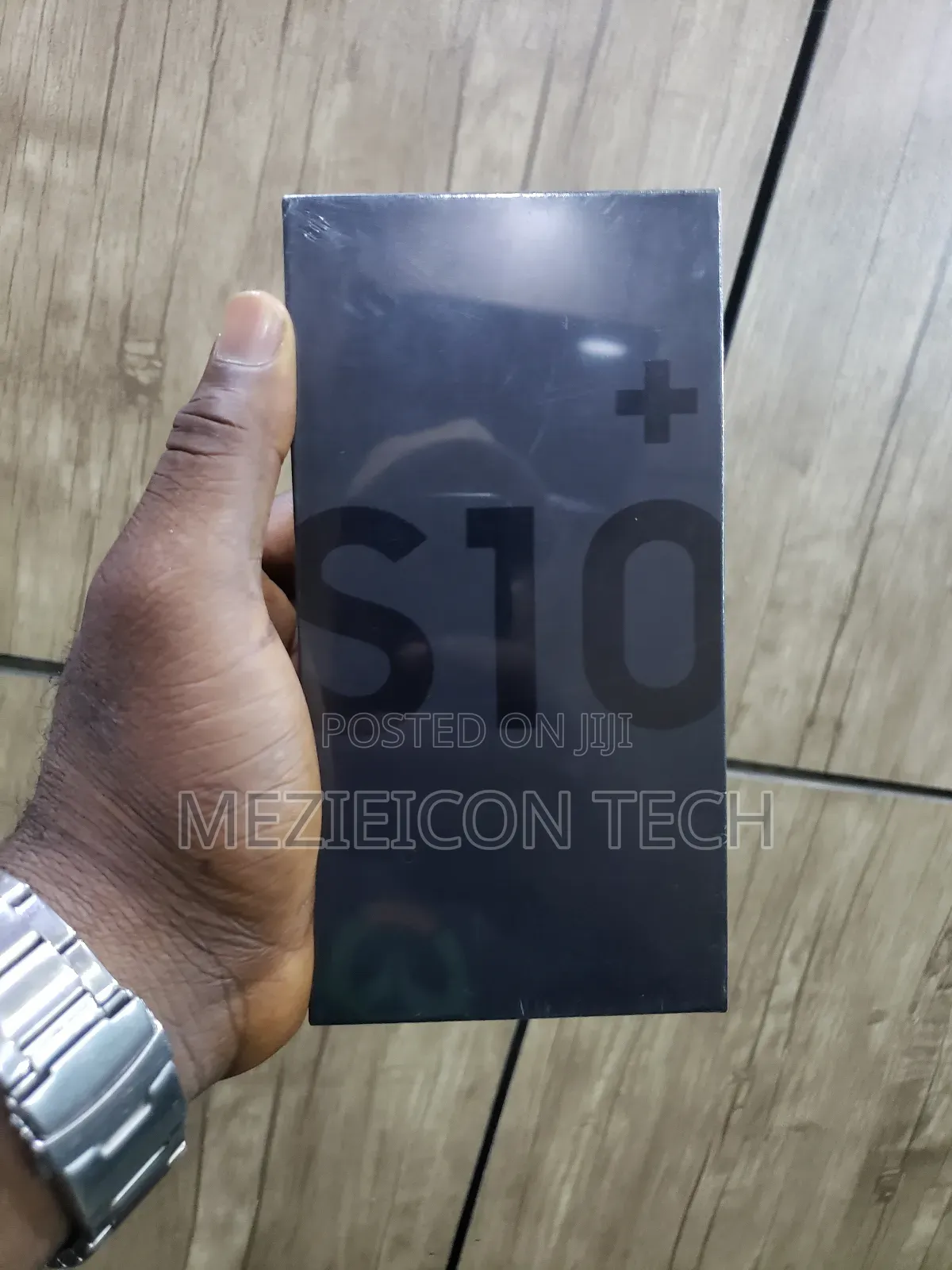 New Samsung Galaxy S10 Plus 128 GB Purple