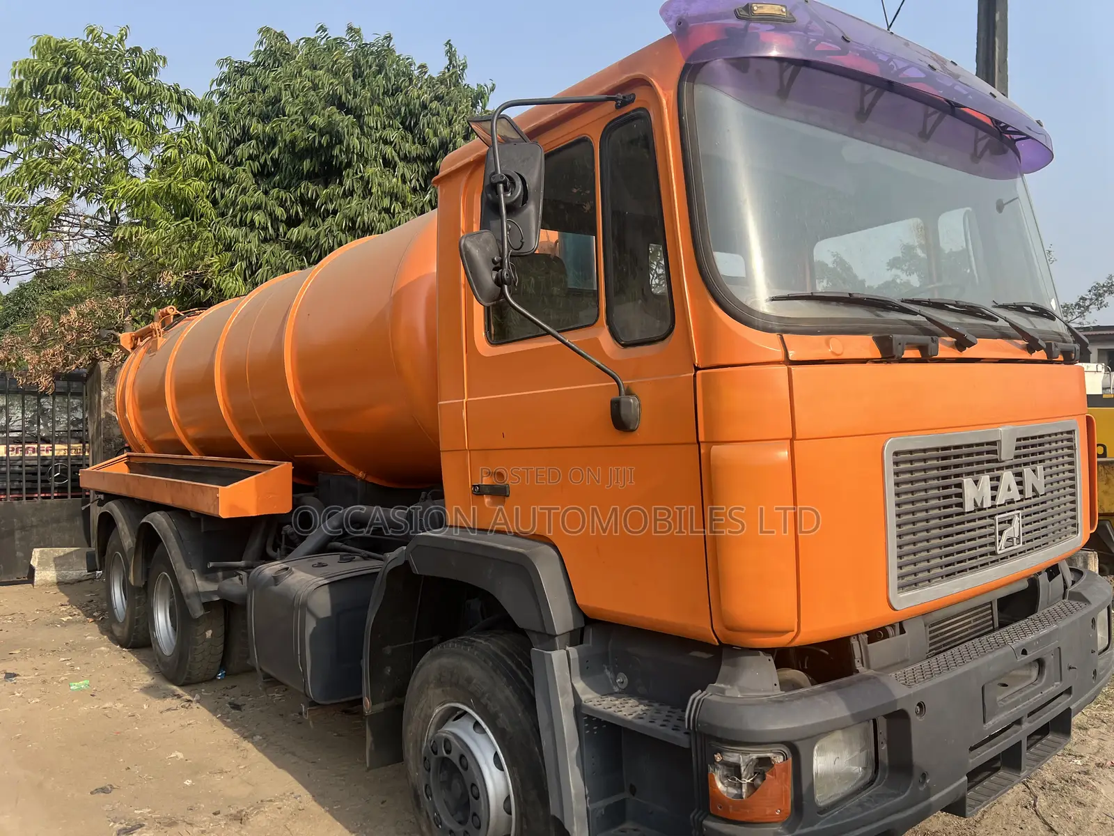 Man Diesel Sawage Truck