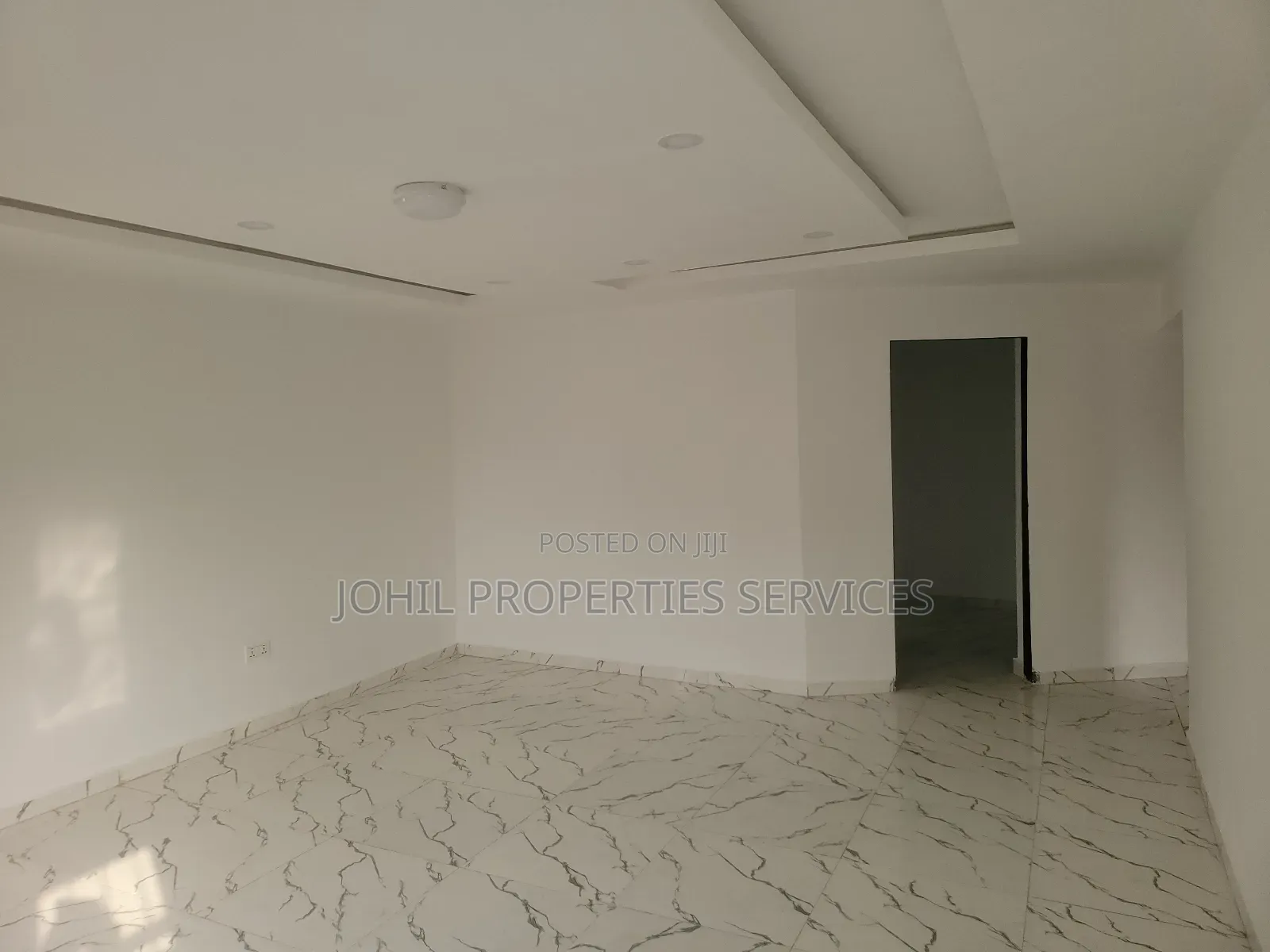 2bdrm Block of Flats in Wuse 2 for rent