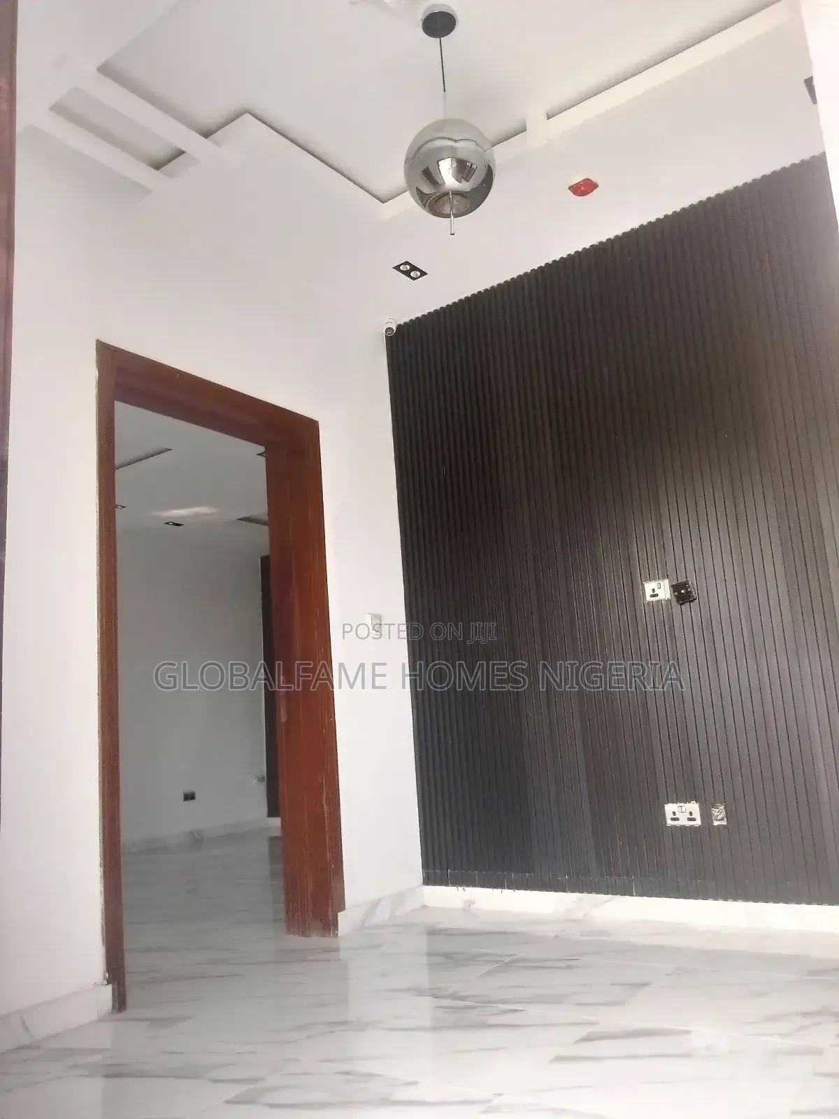 5bdrm Duplex in Ikate Elegushi for sale