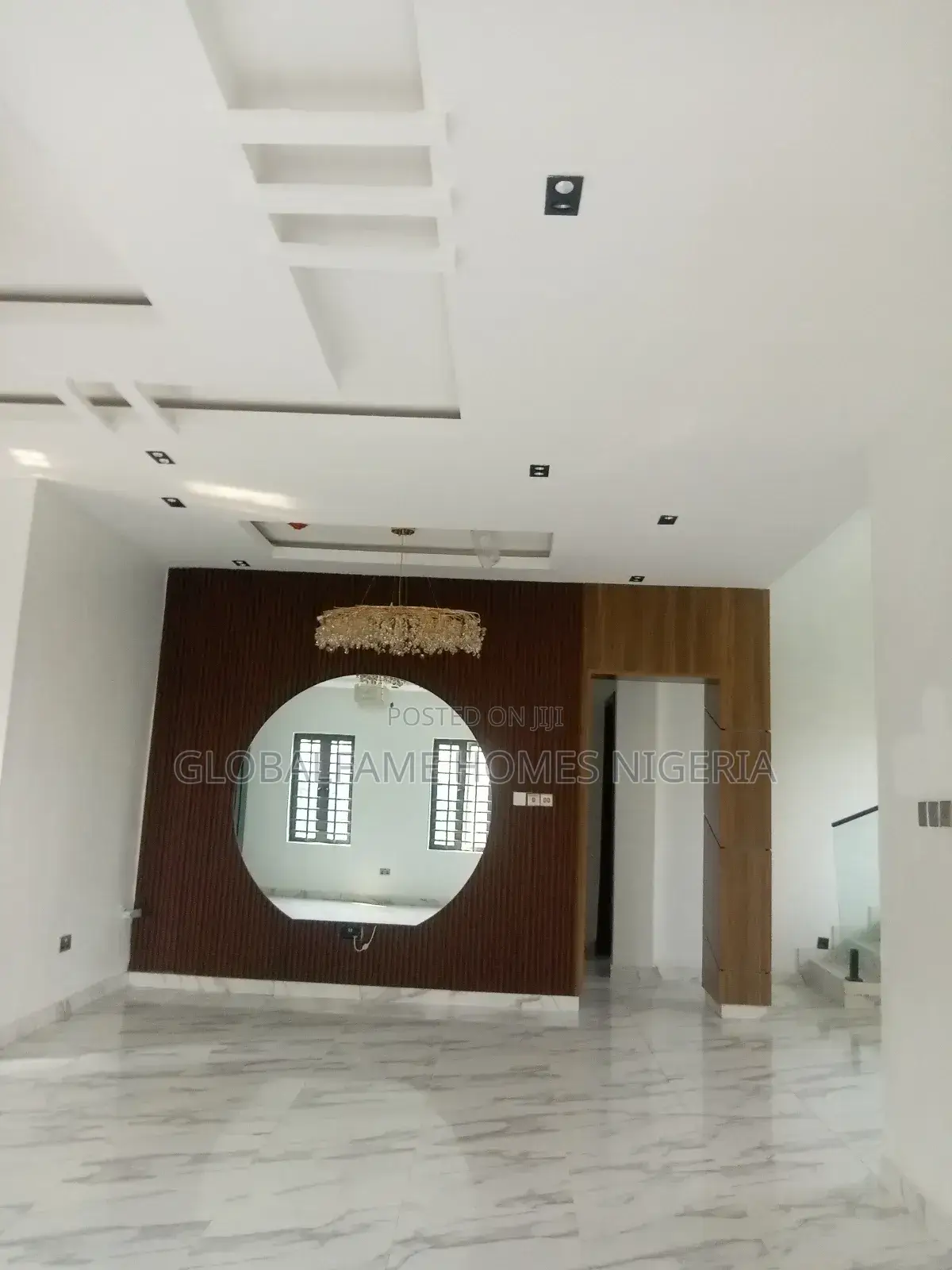 5bdrm Duplex in Ikate Elegushi for sale