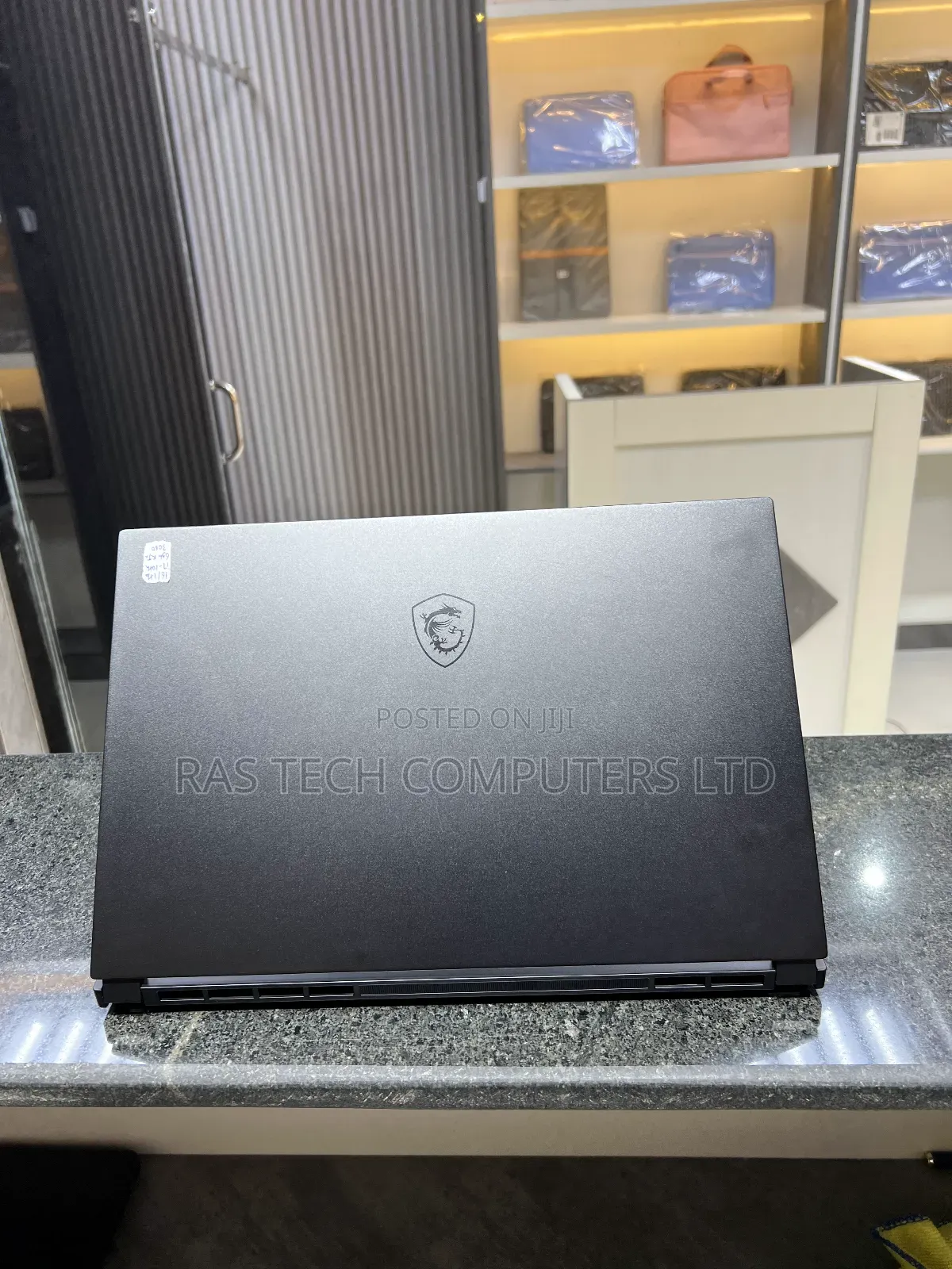 Laptop MSI GS66 Stealth 10SGS 16GB Intel Core i7 SSD 1T
