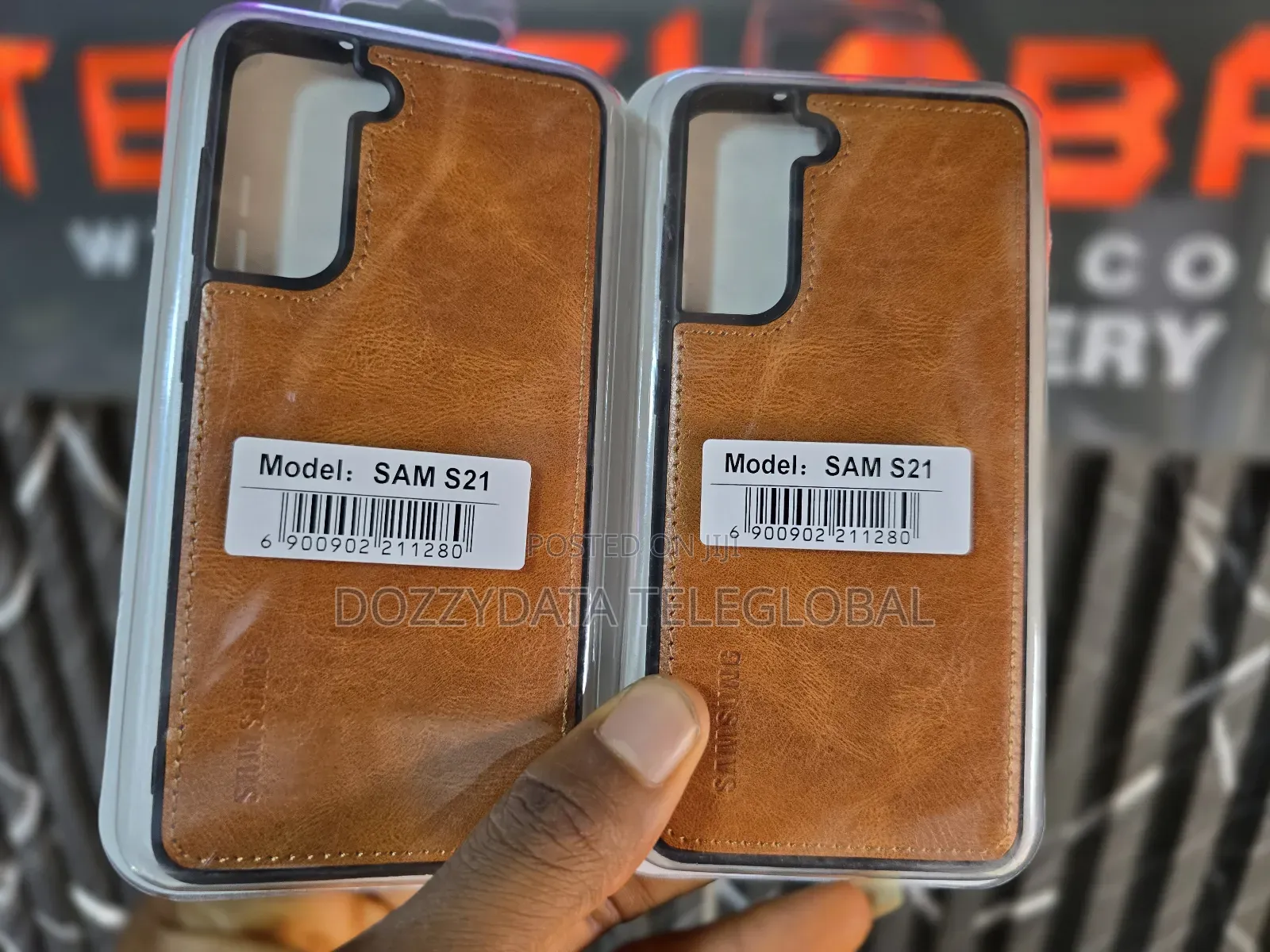 Samsung Galaxy S21 Leather Case (Black, Brown)