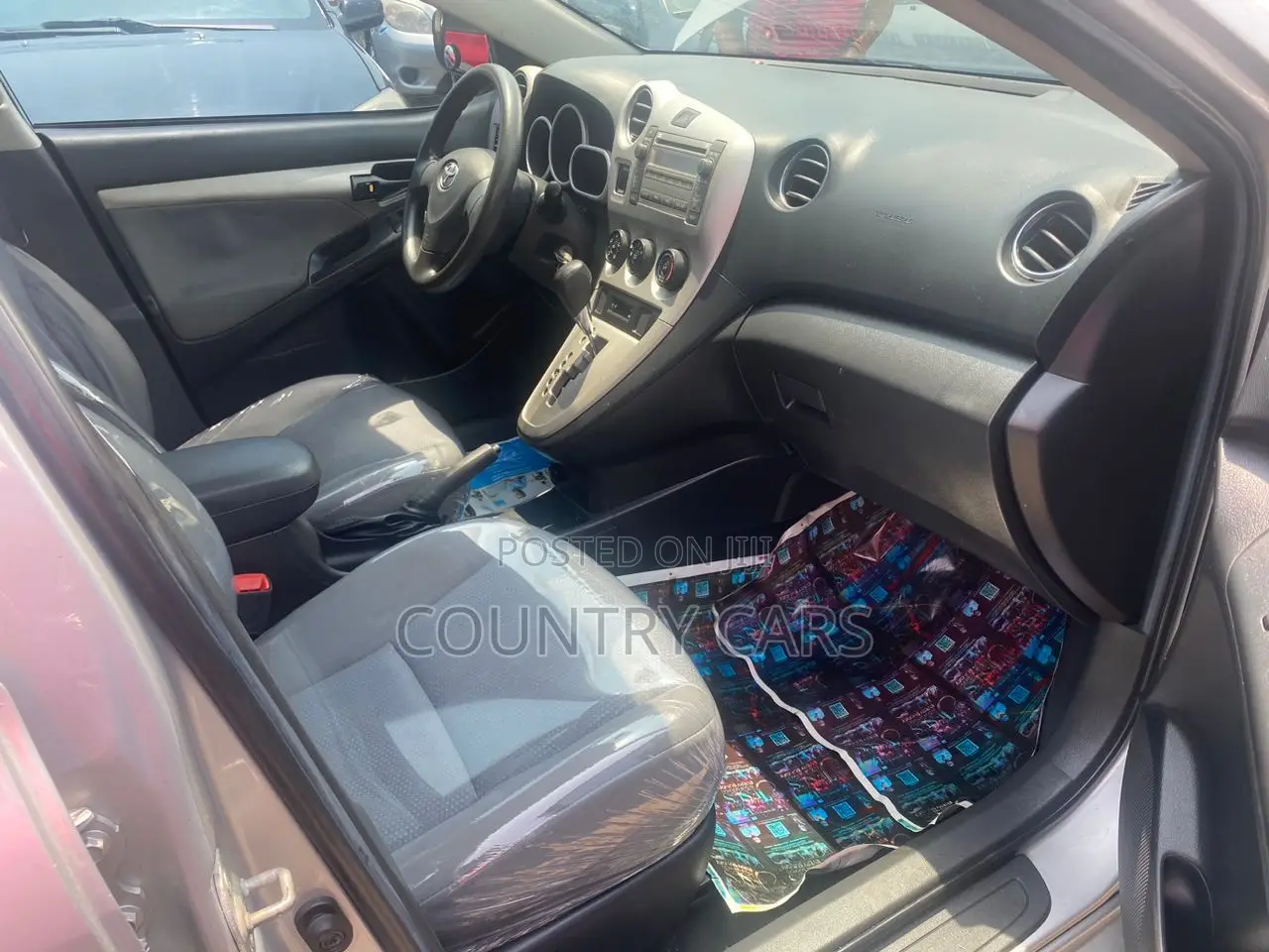 Toyota Matrix 2011 Silver