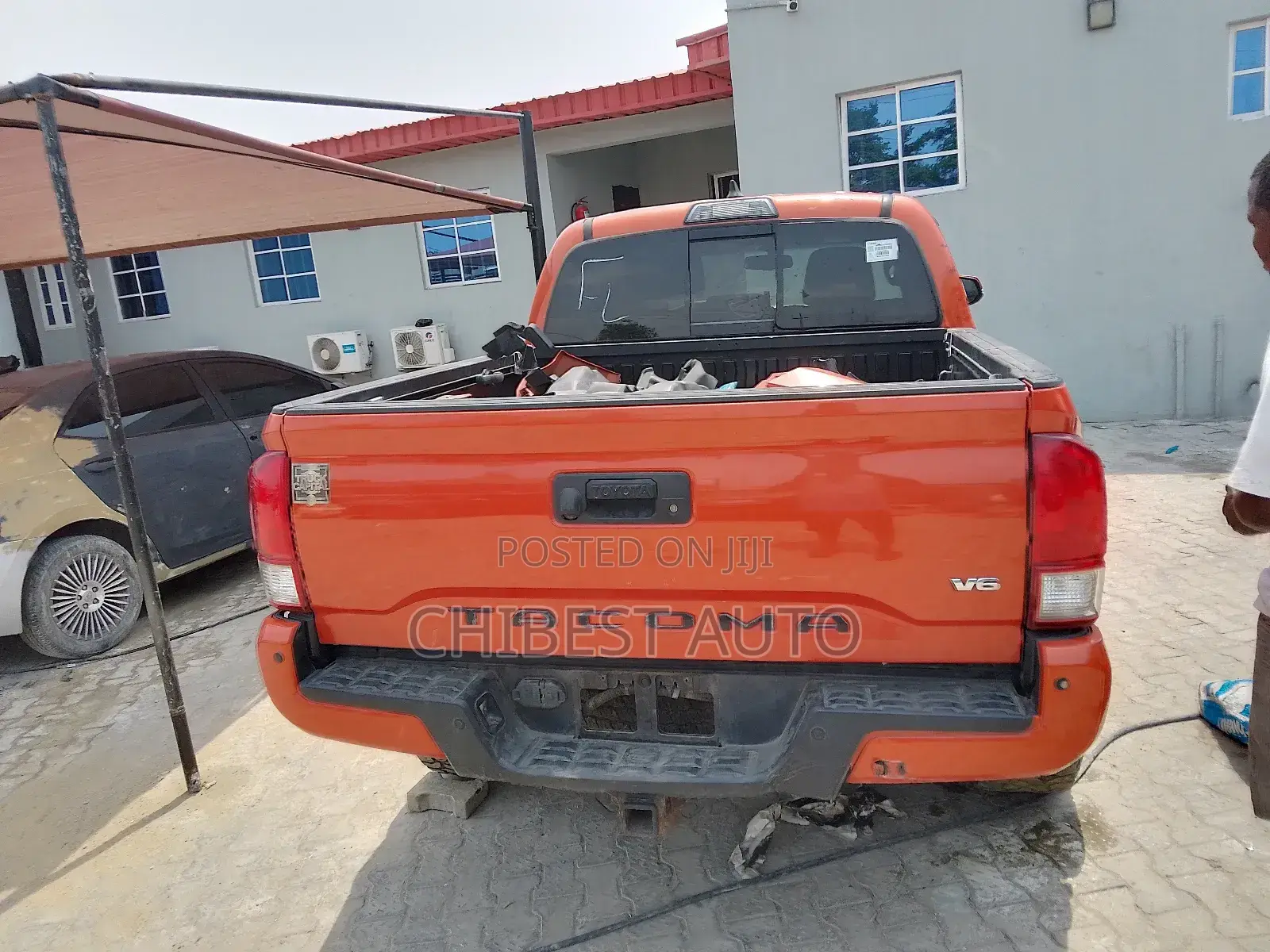 Your Toyota Tacoma 2018 Back Windscreen We Can Help Fix It