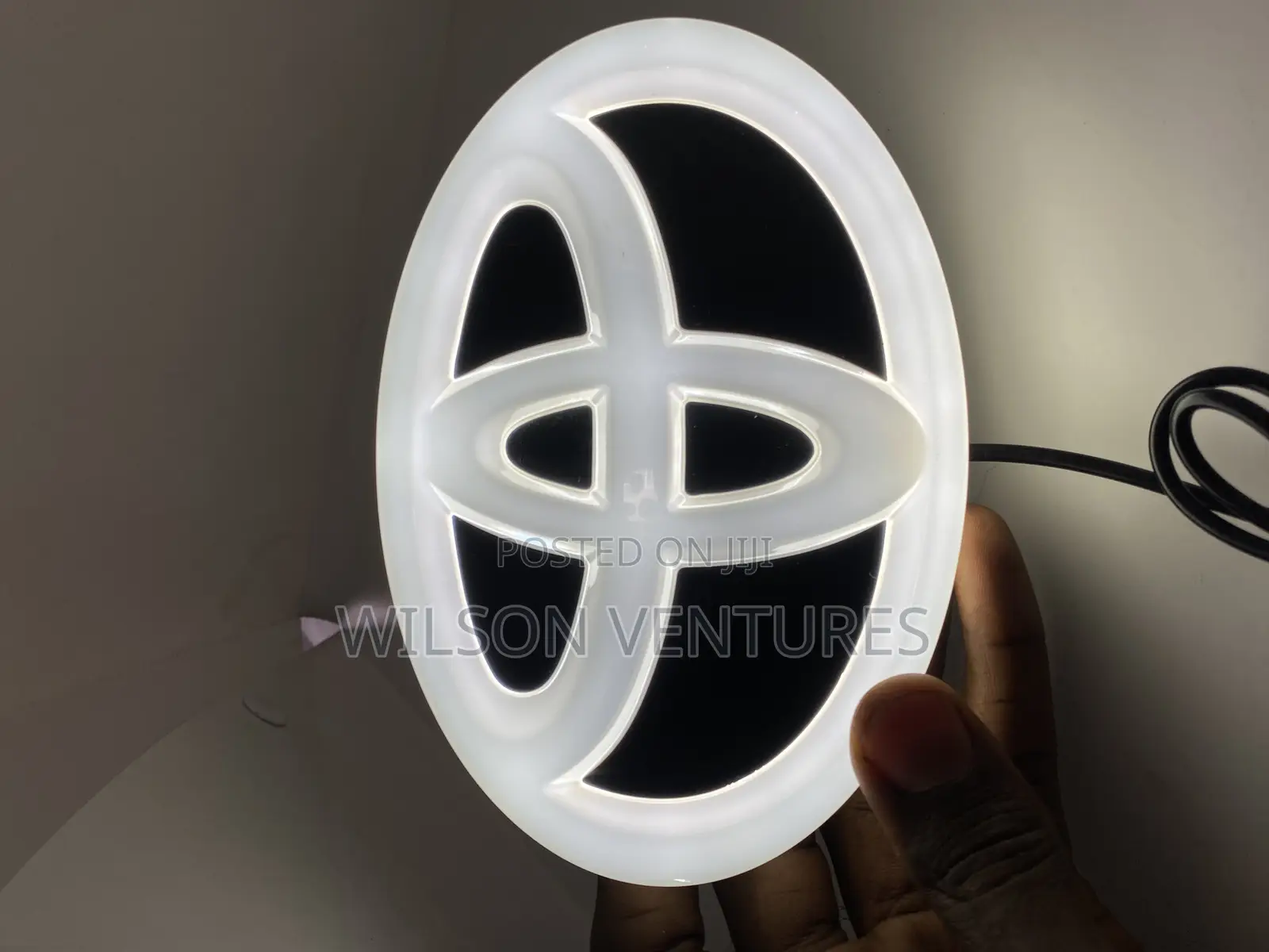 Toyota Front Grill Led Logo Light