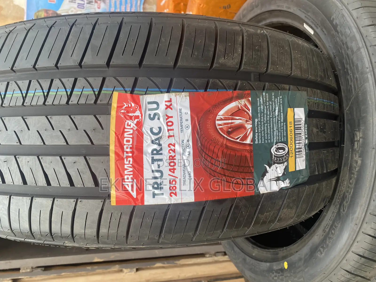 285/40/22 Brand New Tires