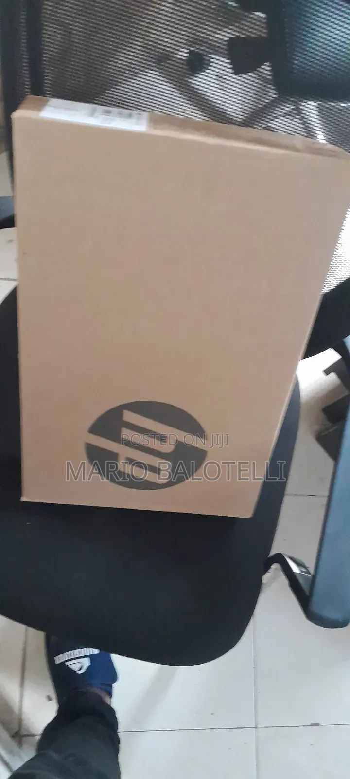 New Laptop HP EliteBook 840 10 16GB Intel Core I7 SSD 512GB