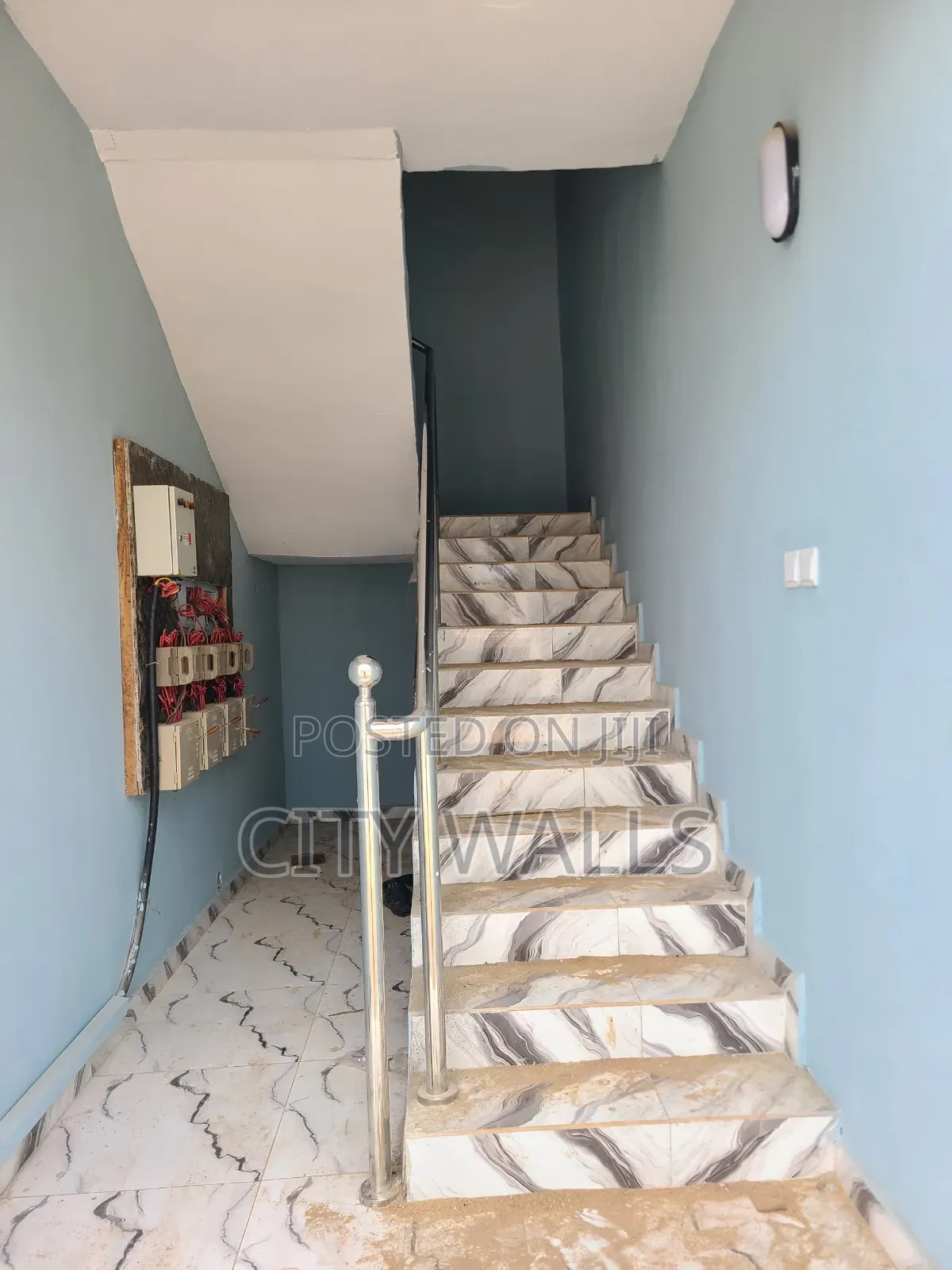 Mini Flat in Ogombo for rent