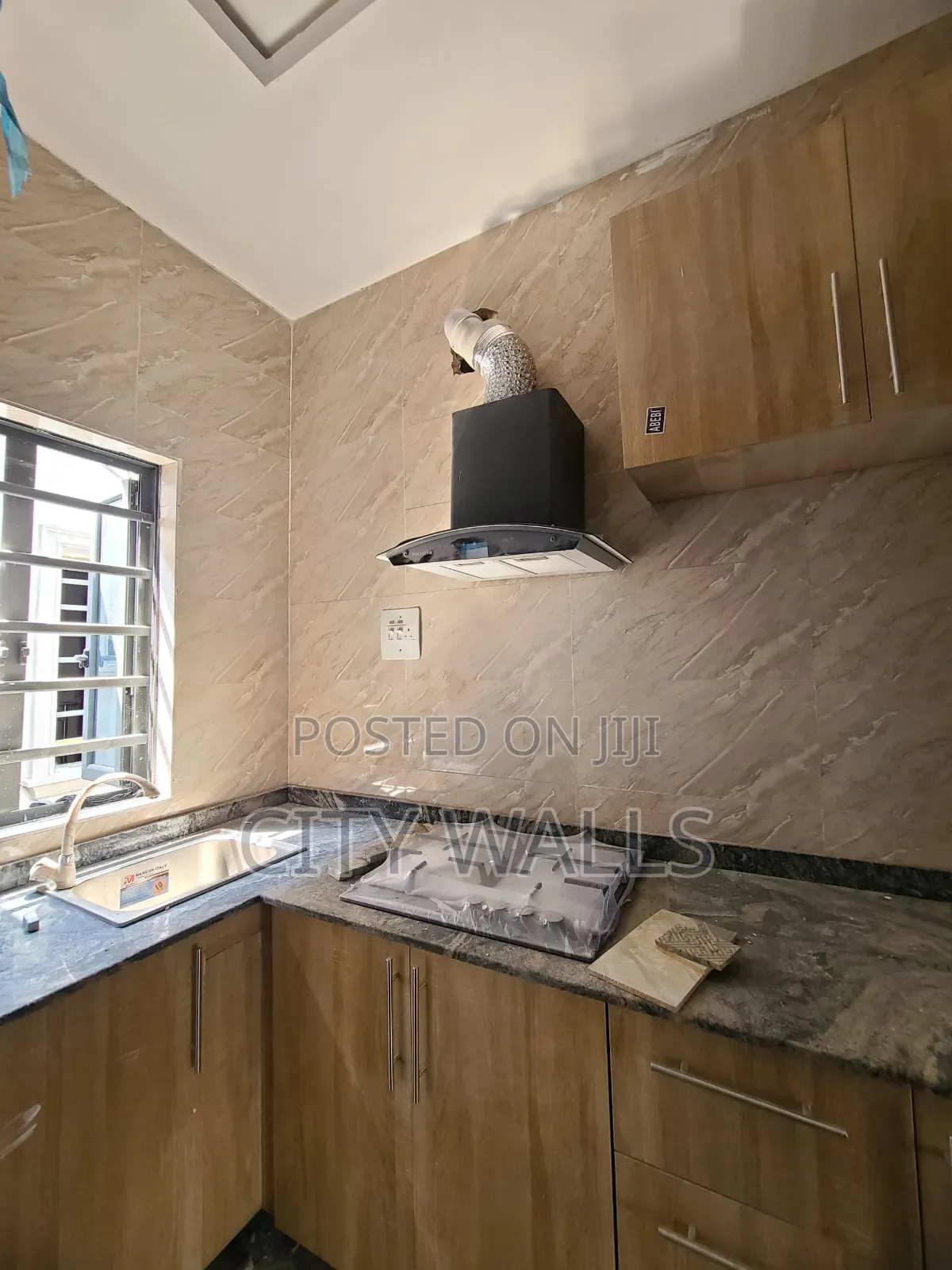 Mini Flat in Ogombo for rent