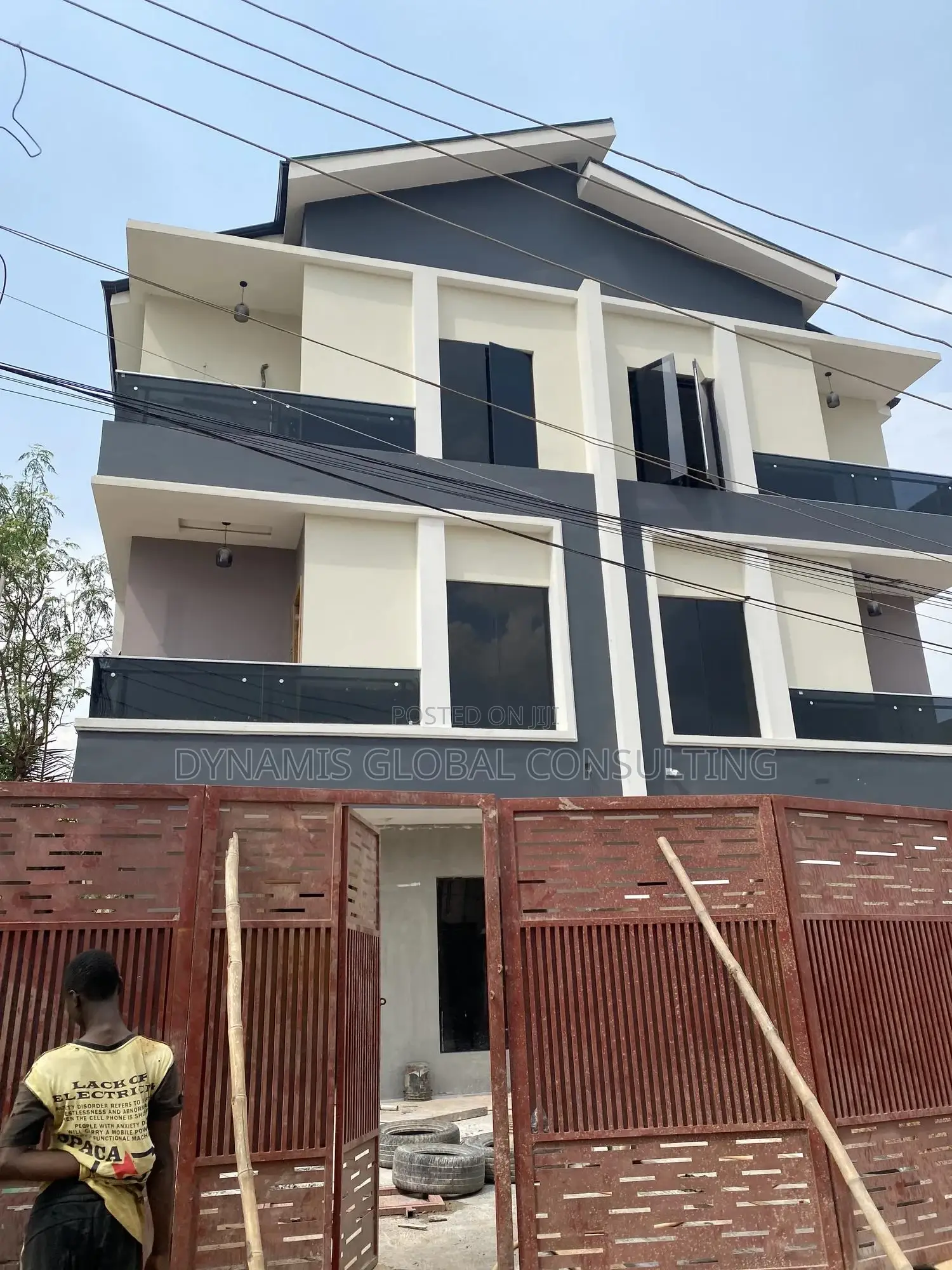 Furnished 4bdrm Duplex in Harmony Zone Estate, for sale