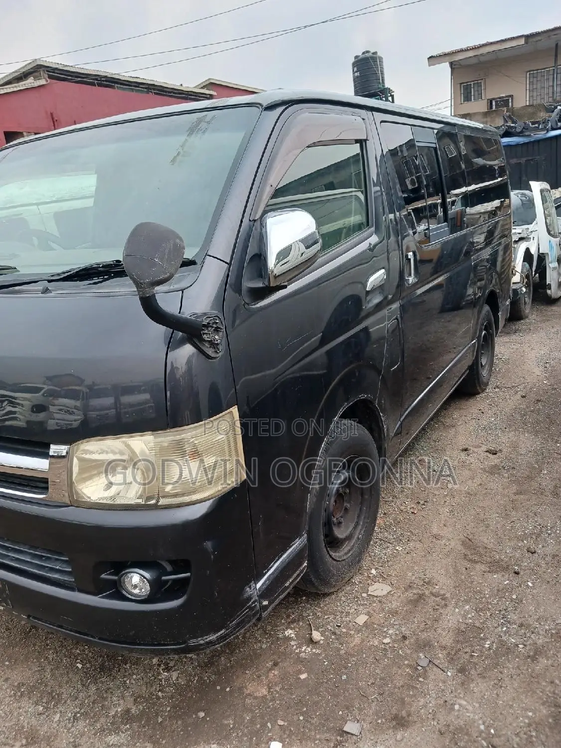 Toyota HiAce 2009 Black