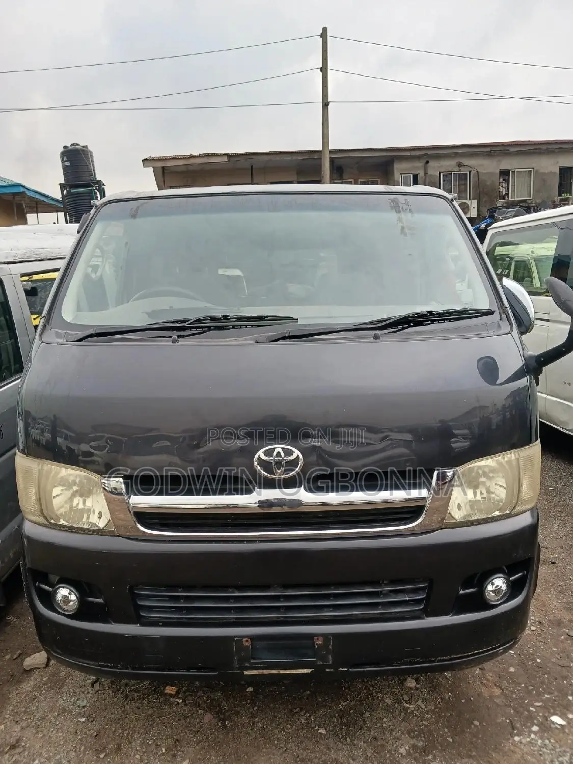Toyota HiAce 2009 Black