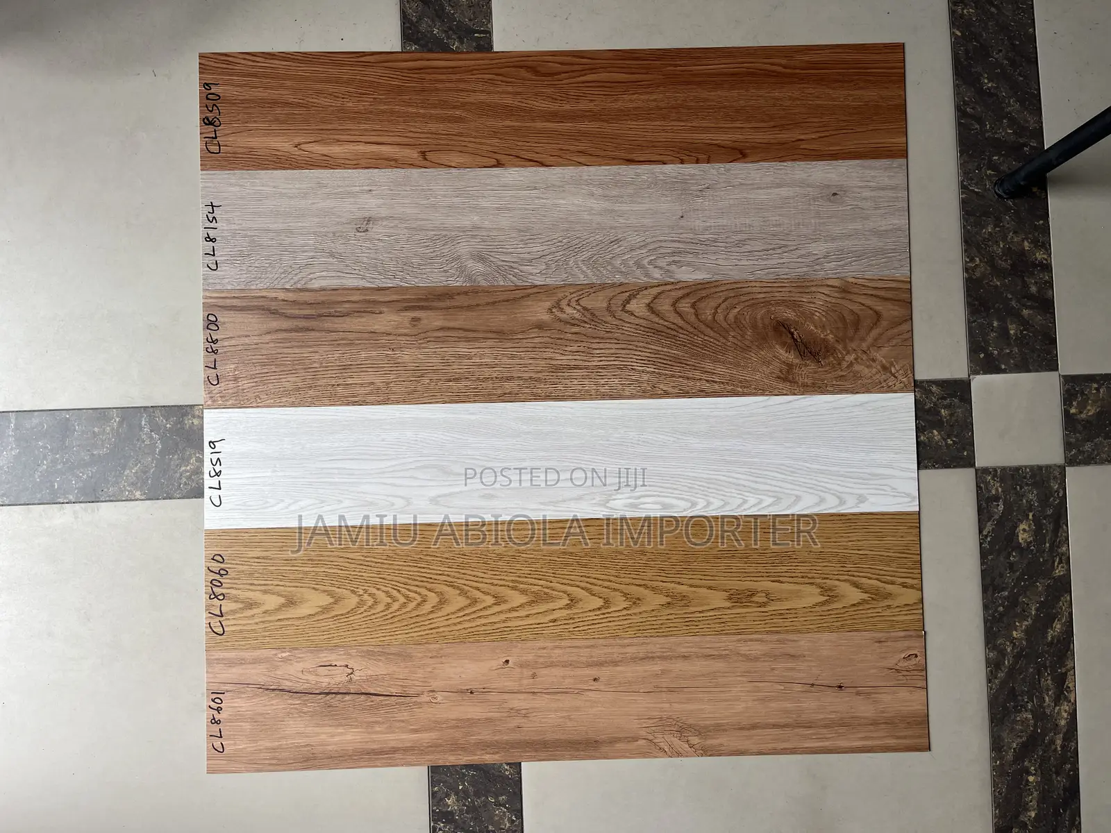 Vinyl Rubber Wooden Tiles Matt Surface 1.8mm Thickness