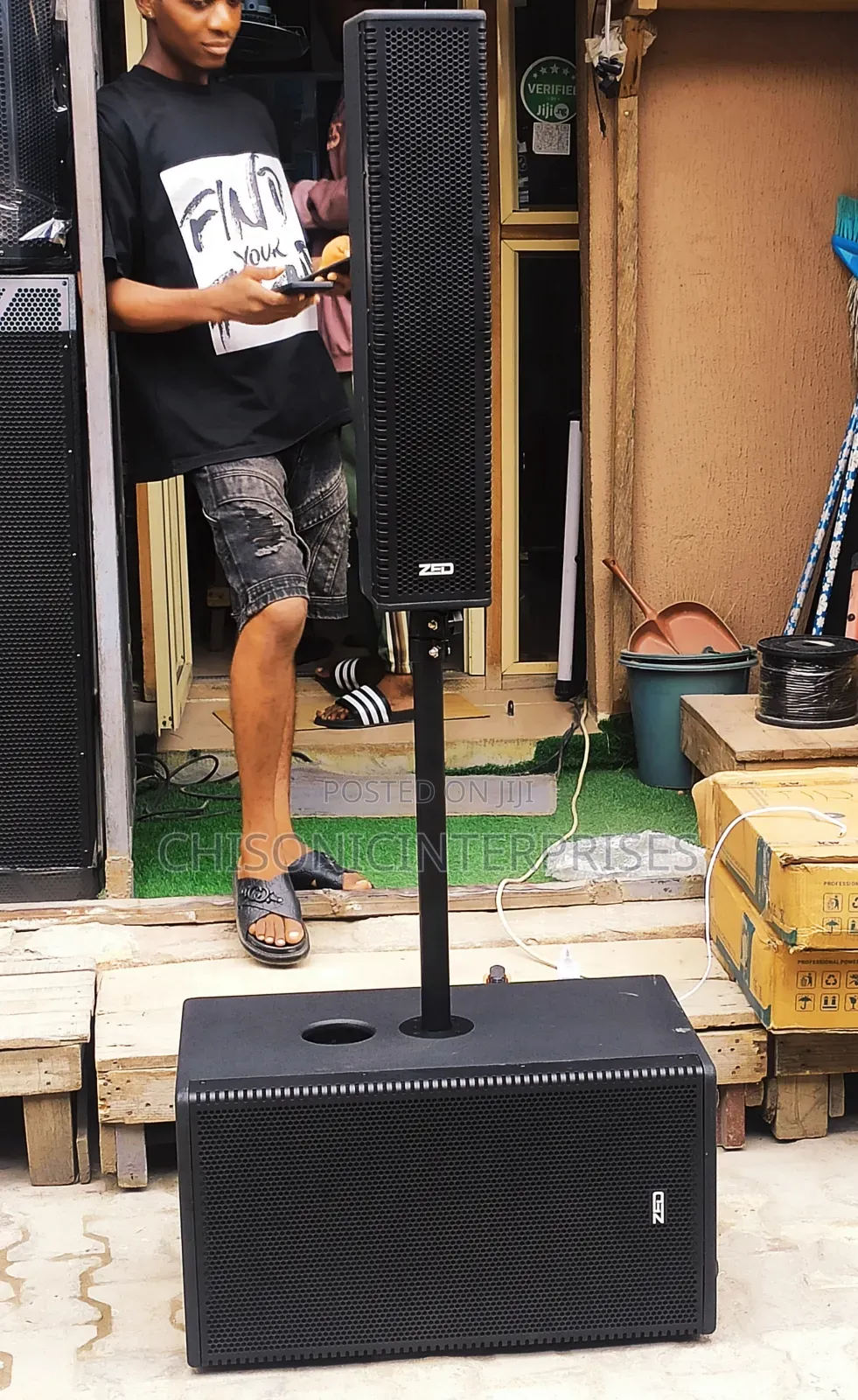 Zed Outdoor Powered Speaker