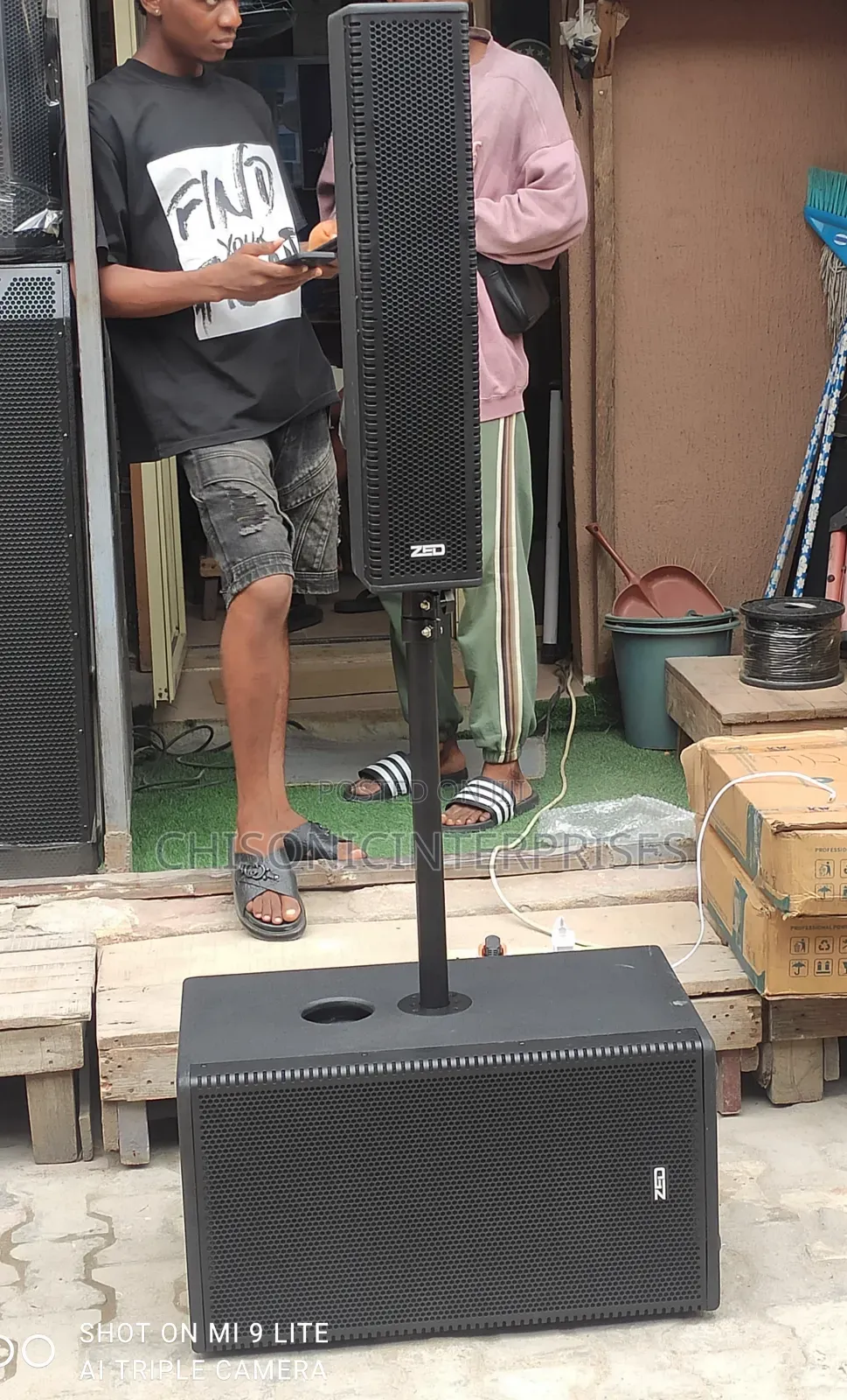 Zed Outdoor Powered Speaker