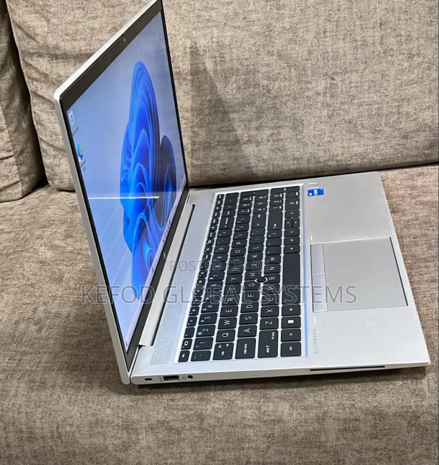 Laptop HP EliteBook 840 G8 16GB Intel Core I5 SSD 512GB