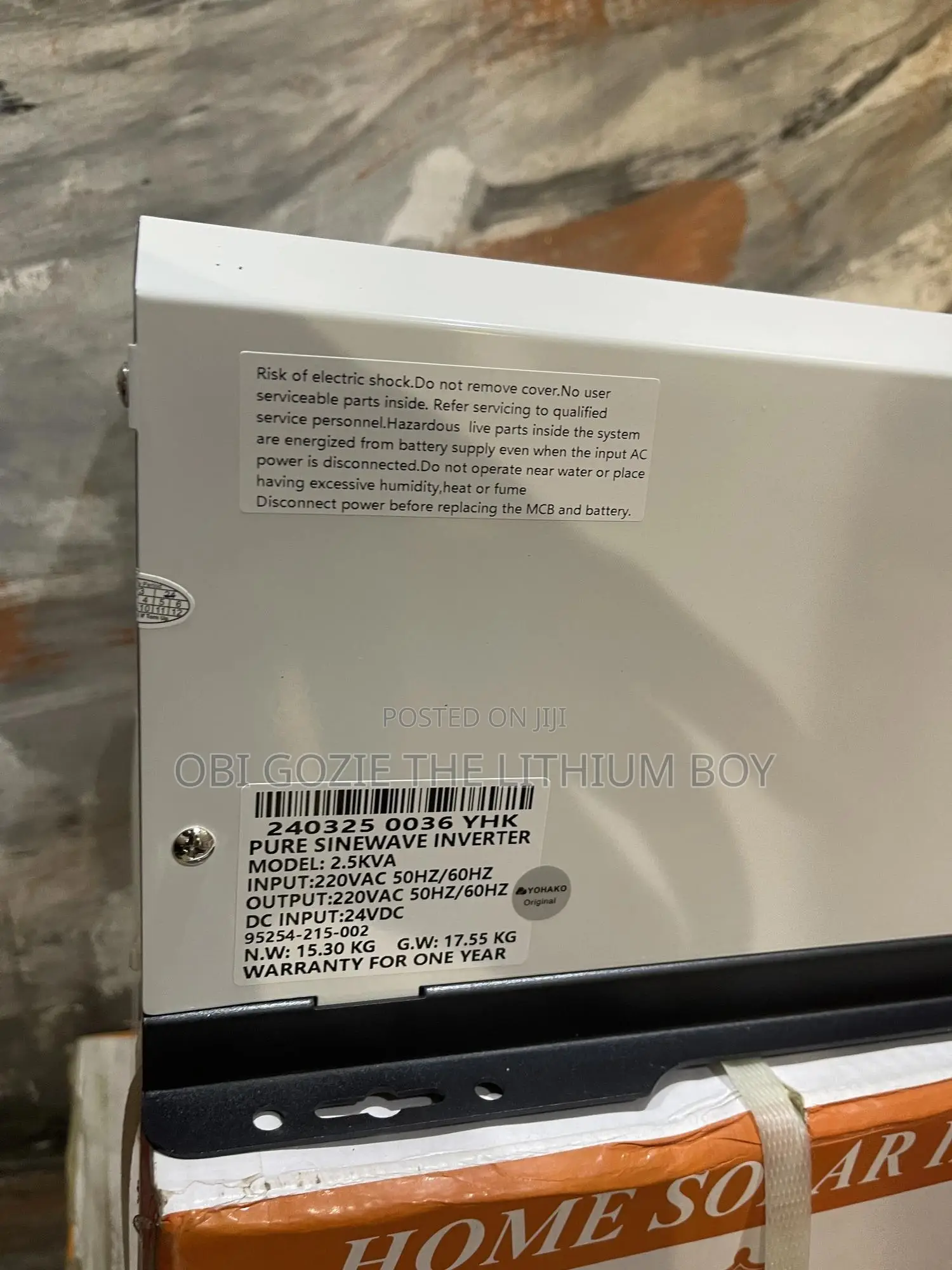 24v 2.5kva Yohako Solar Pure Sine Wave Hybrid Inverter