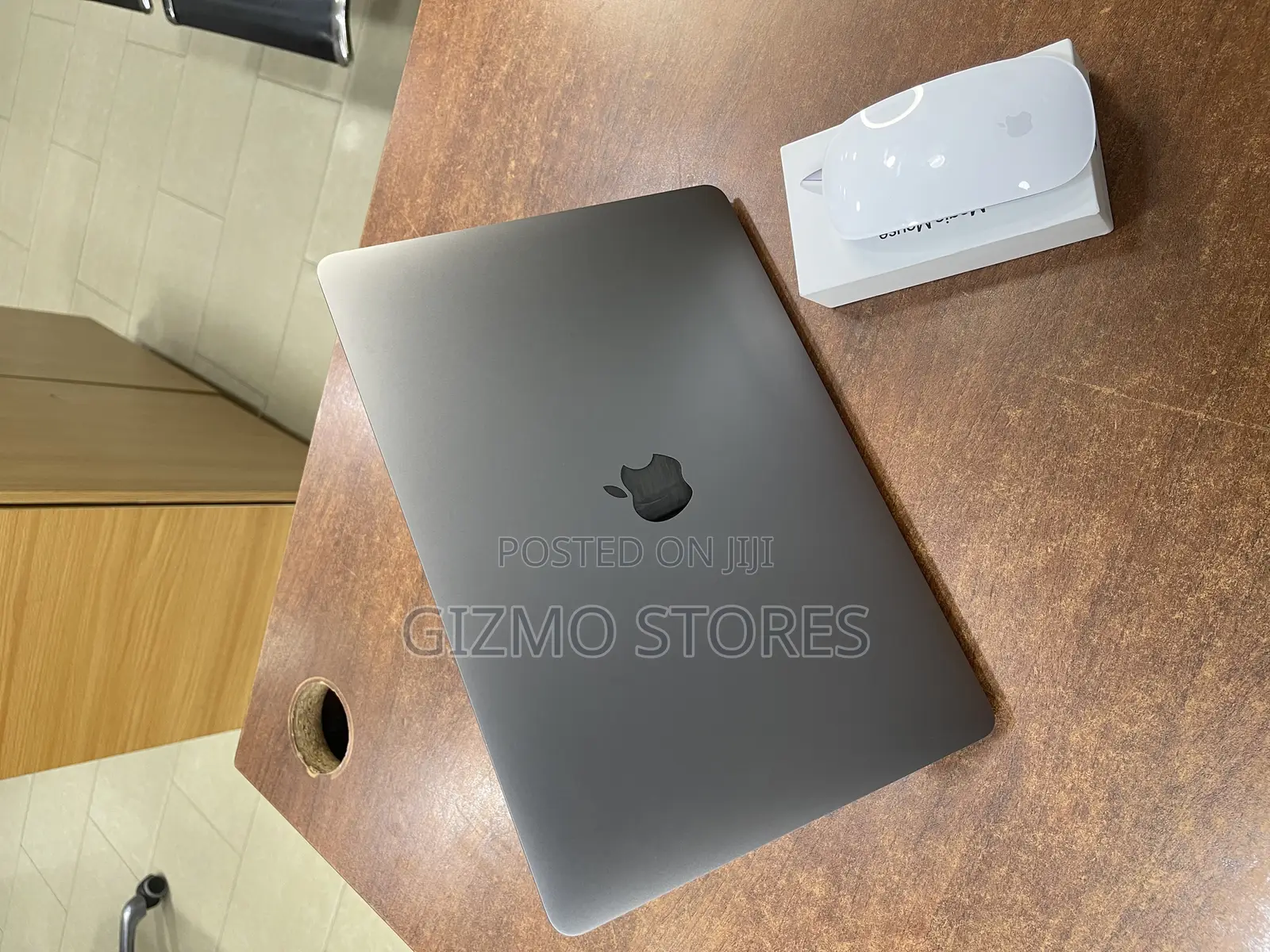Laptop Apple MacBook Pro 2020 M1 16GB Apple M1 SSD 512GB