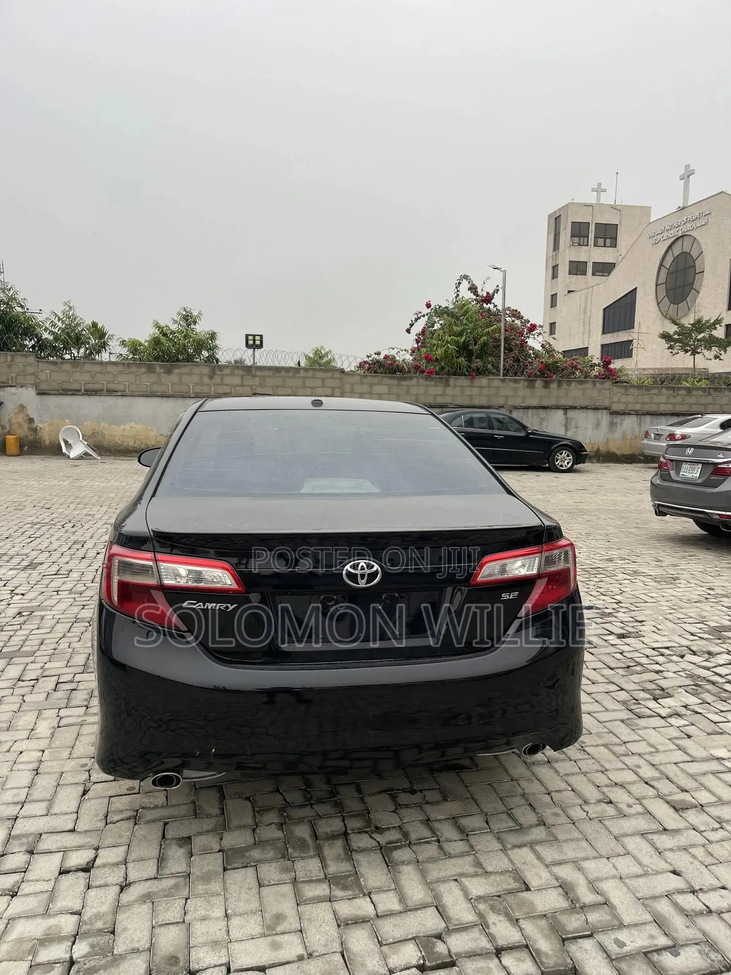 Toyota Camry SE V6 4dr Sedan (3.5L 6cyl 6A) 2012 Black
