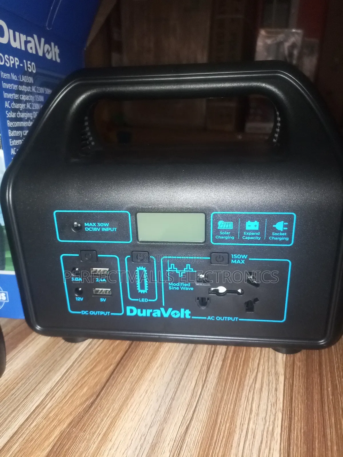Duravolt 150w Portable Solar Generator DSPP-150