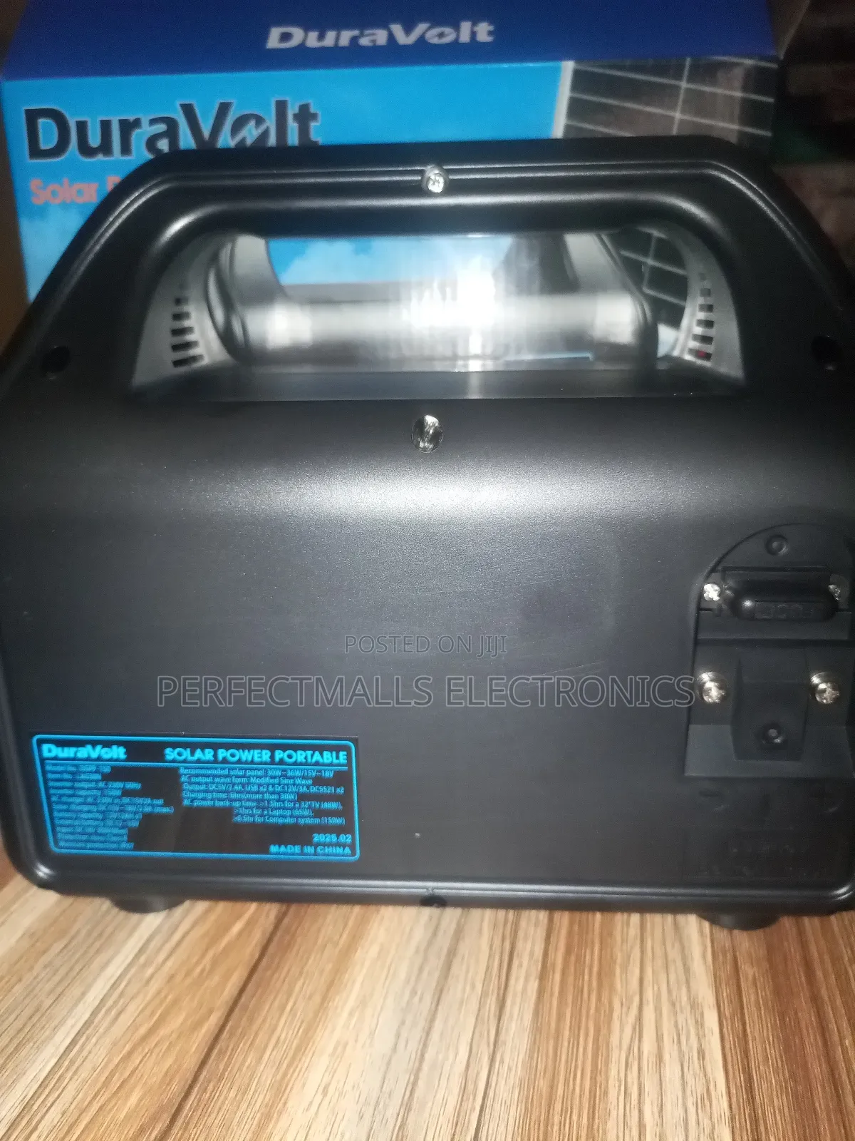 Duravolt 150w Portable Solar Generator DSPP-150