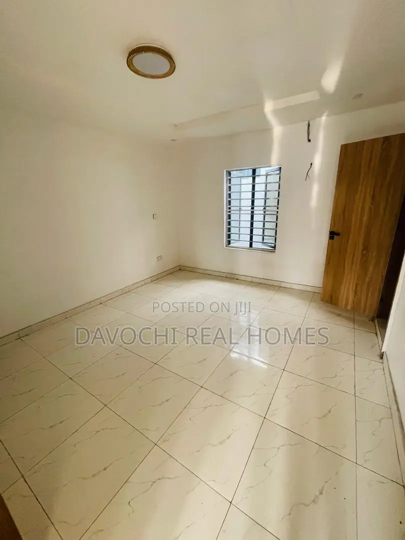 Mini Flat in Orchid Road., Ilaje / Lekki for sale